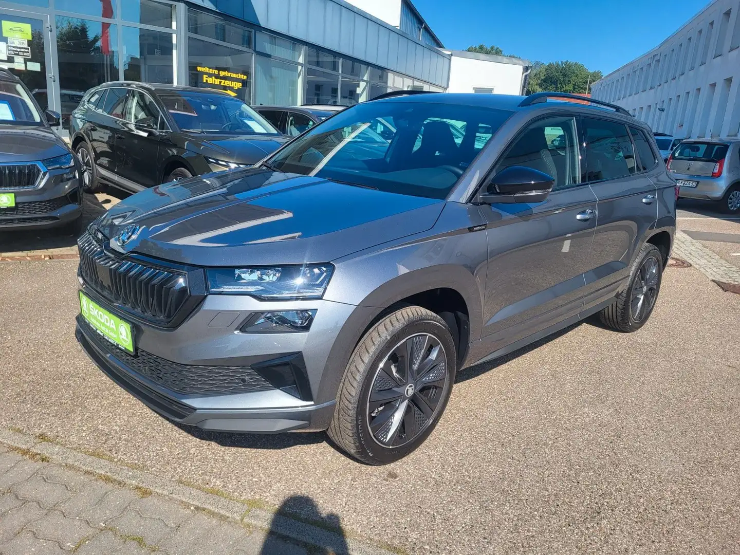 Skoda Karoq Sportline 1.5 TSI 110 kW 6-Gang TZ Grau - 1