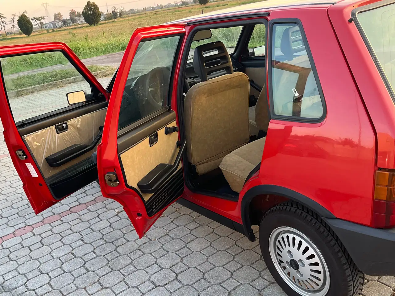 Fiat Uno 5p 1.3 SX 70cv, foto 4