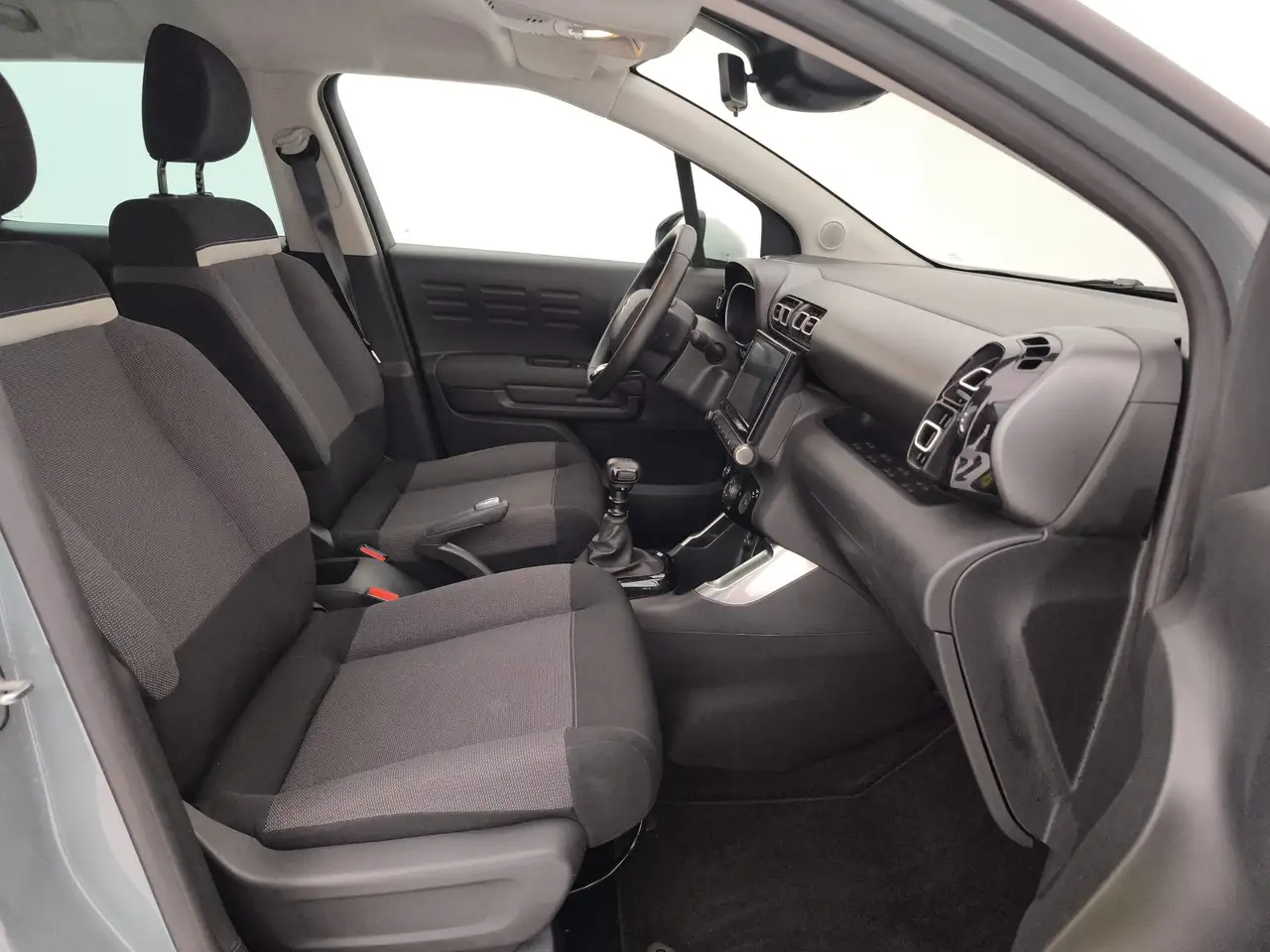 Citroen C3 Aircross 1.2 PureTech Shine 29