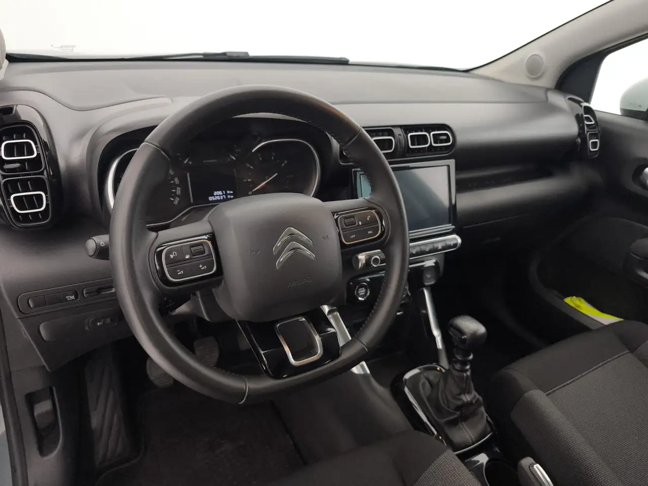 Citroen C3 Aircross 1.2 PureTech Shine 10