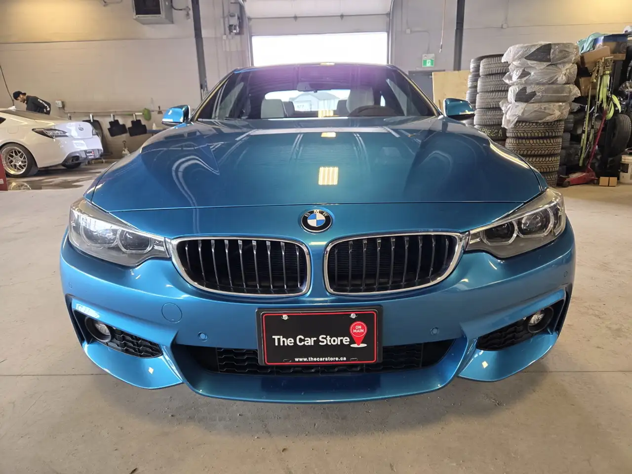 BMW 4 Series снимка BMW 4 Series