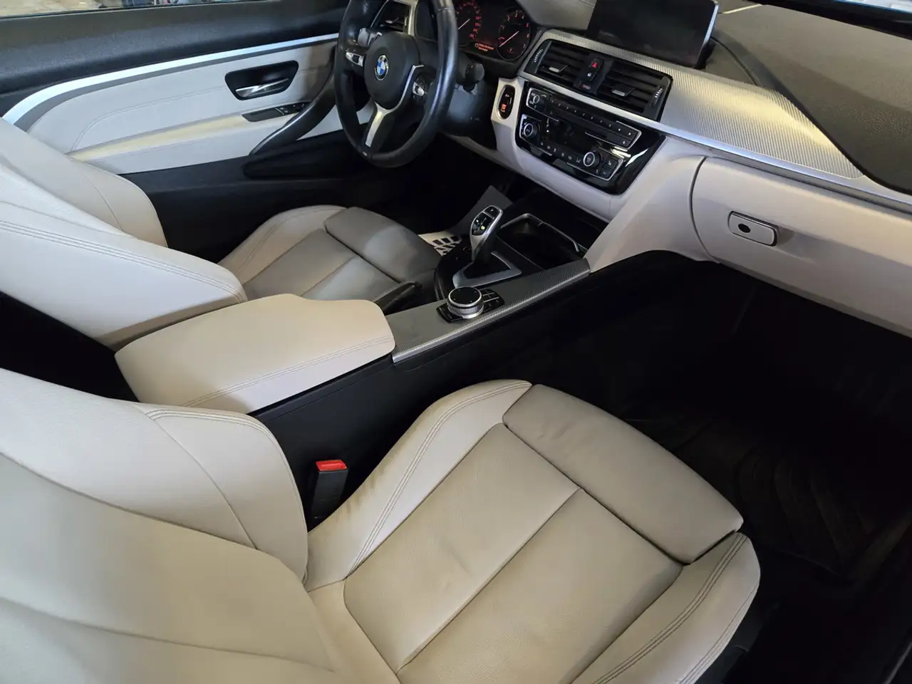 BMW 4 Series снимка BMW 4 Series