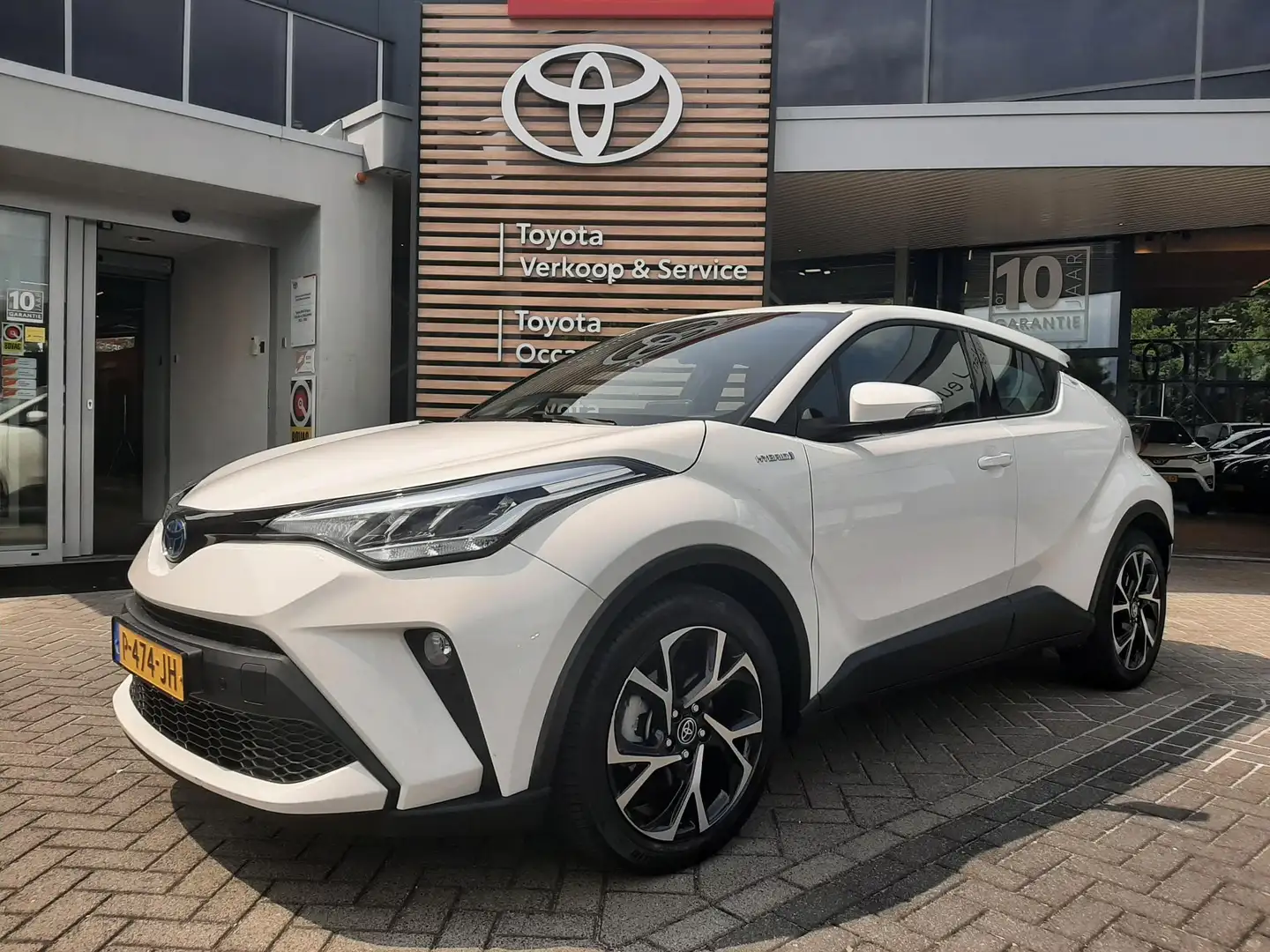 Toyota C-HR 2.0 Hybrid Dynamic 184PK NAVI KEYLESS APPLE/ANDROI Blanco - 1