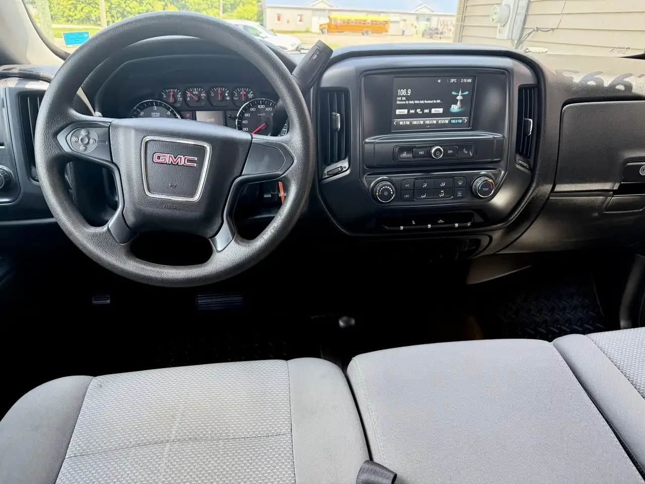 GMC Sierra 1500 fotografie GMC Sierra 1500