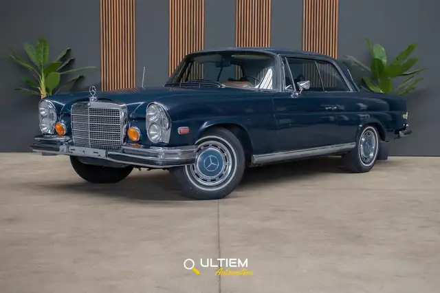 Mercedes-Benz 280 SE Coupe W111 Flachkühler Ongerestaureerd