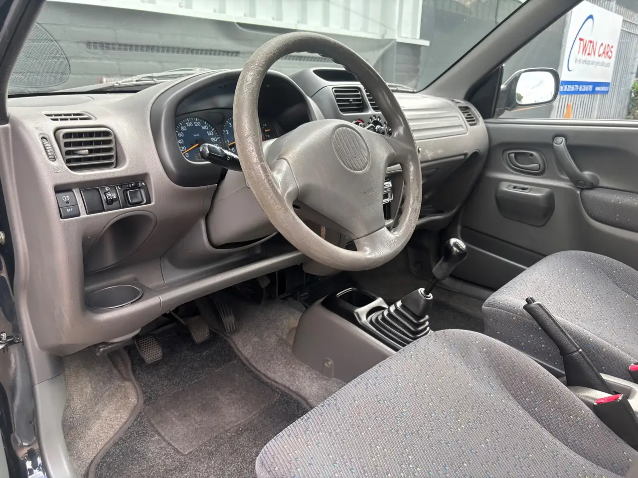 Suzuki Ignis 1.3-16V GL, foto 12