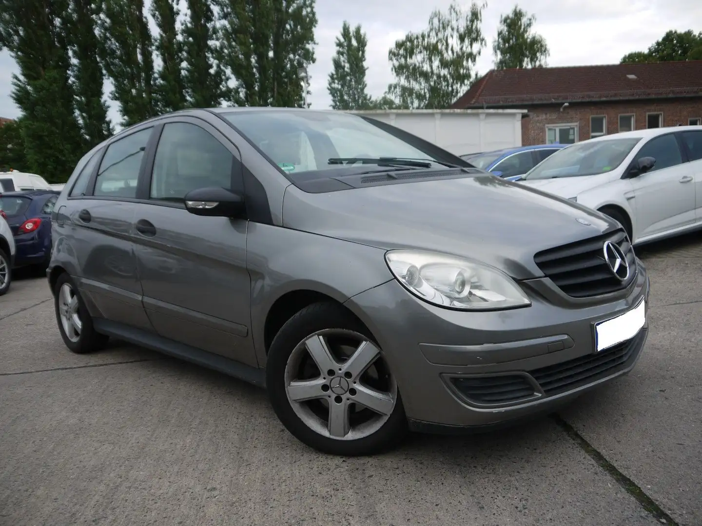 Mercedes-Benz B 170 Automatik Gris - 1