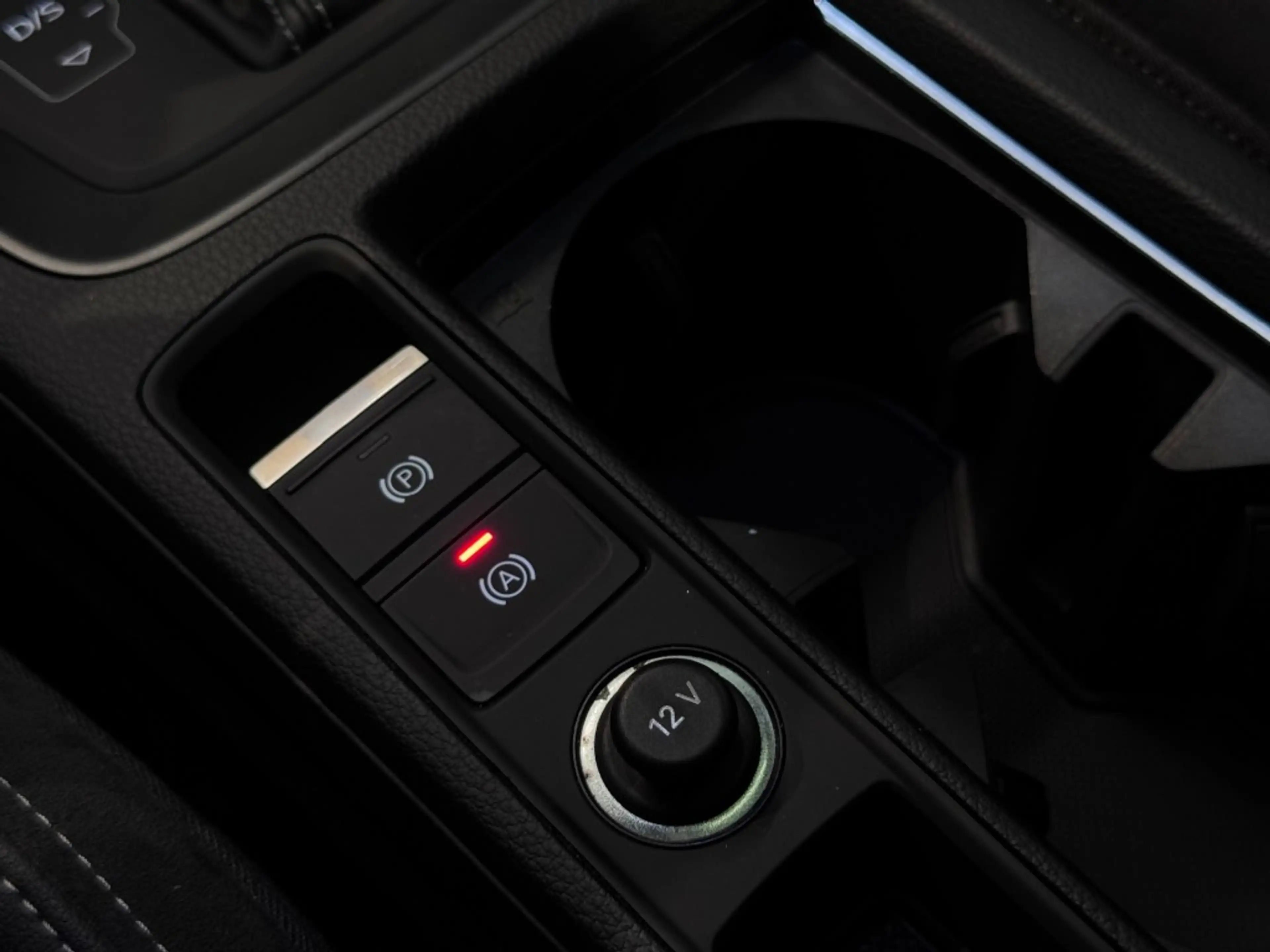 Audi Q3 35 TFSI S-Line Black Edition Pano Camera Leder Tre — photo 34