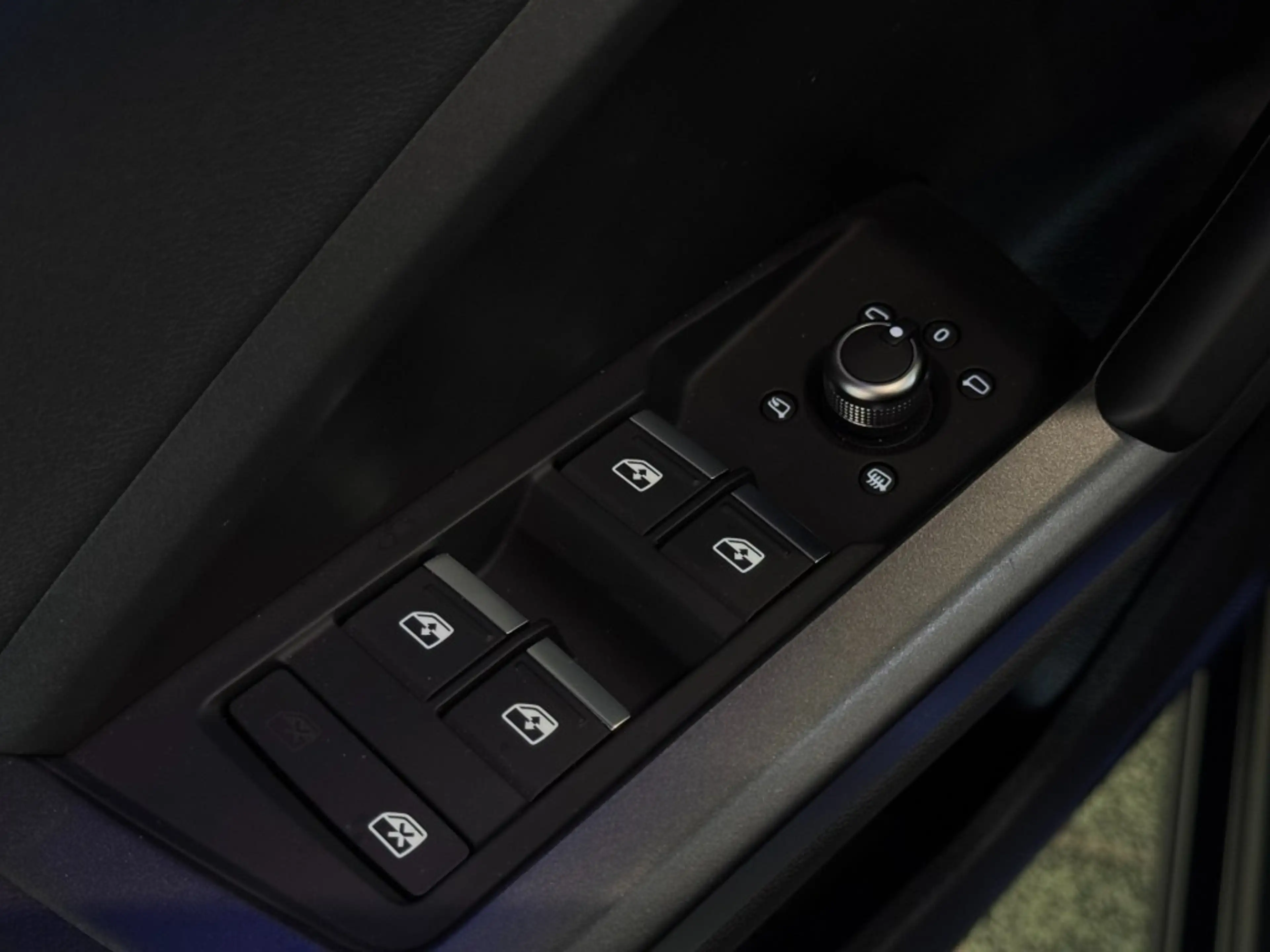 Audi Q3 35 TFSI S-Line Black Edition Pano Camera Leder Tre — photo 16