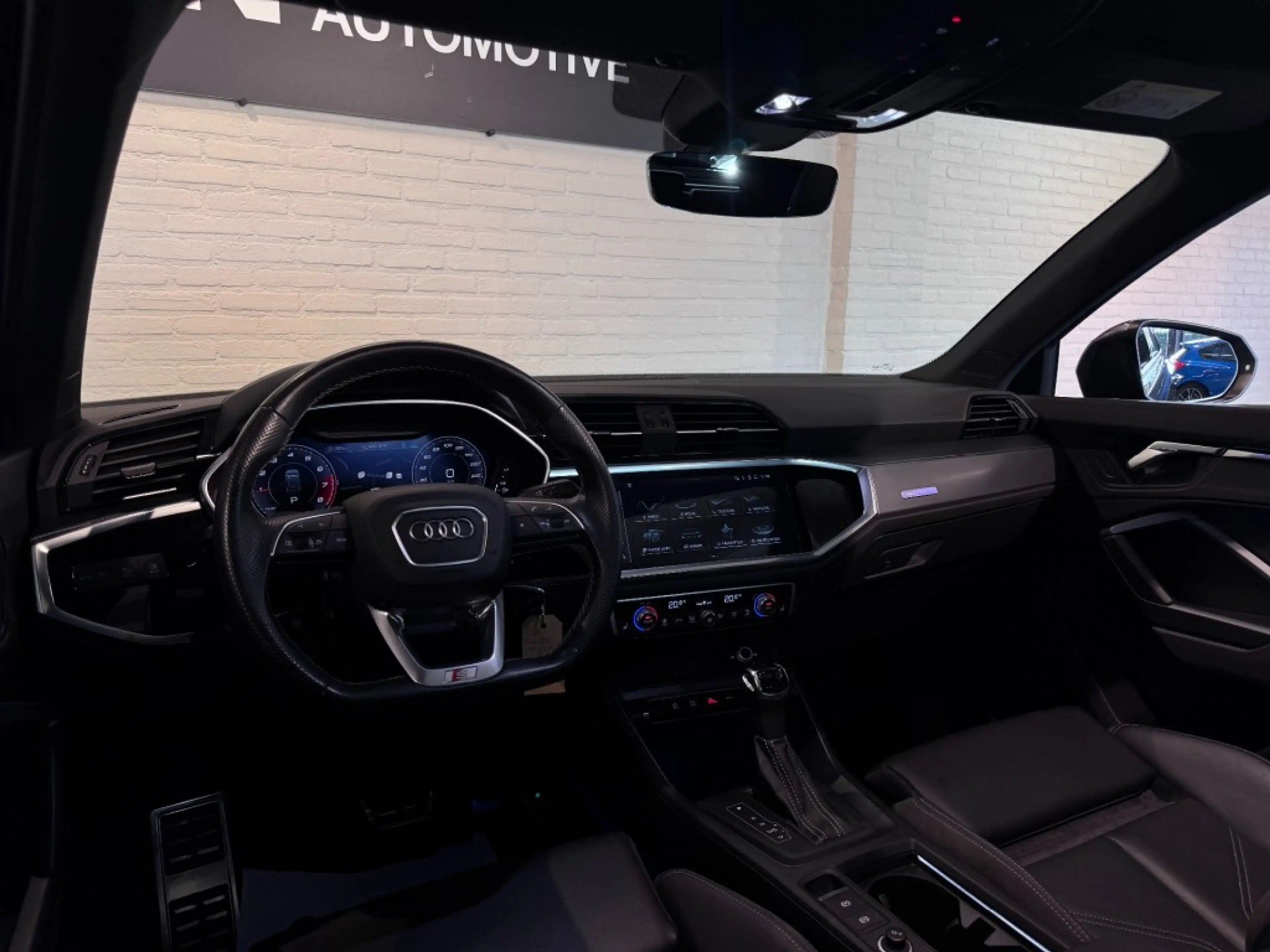 Audi Q3 35 TFSI S-Line Black Edition Pano Camera Leder Tre — photo 13