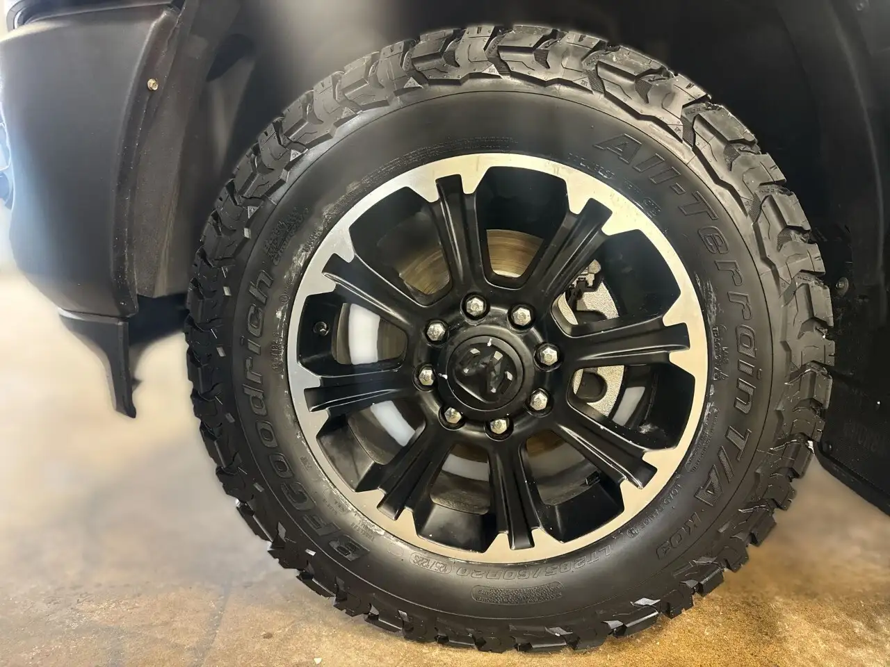 RAM 2500 снимка RAM 2500