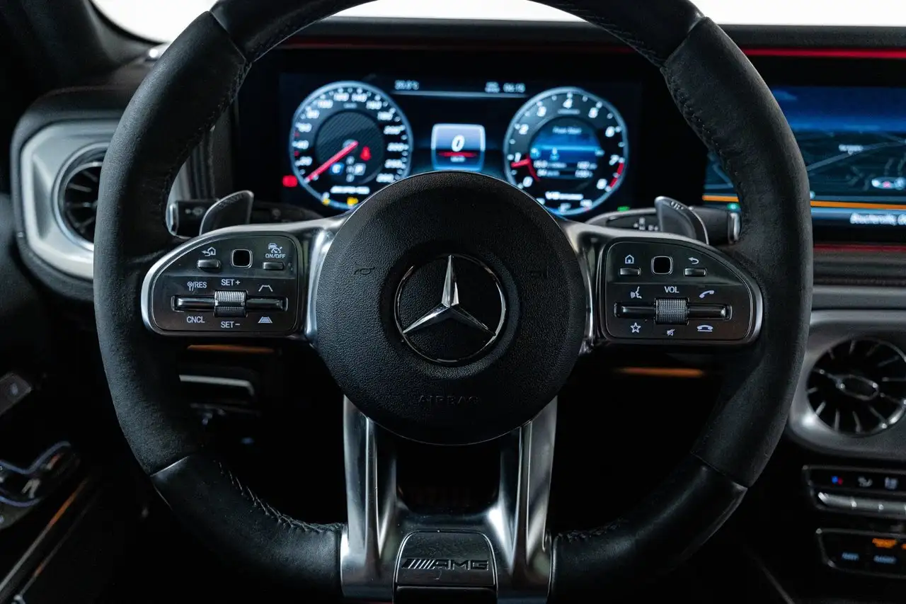 Mercedes-Benz G-Class снимка Mercedes-Benz G-Class