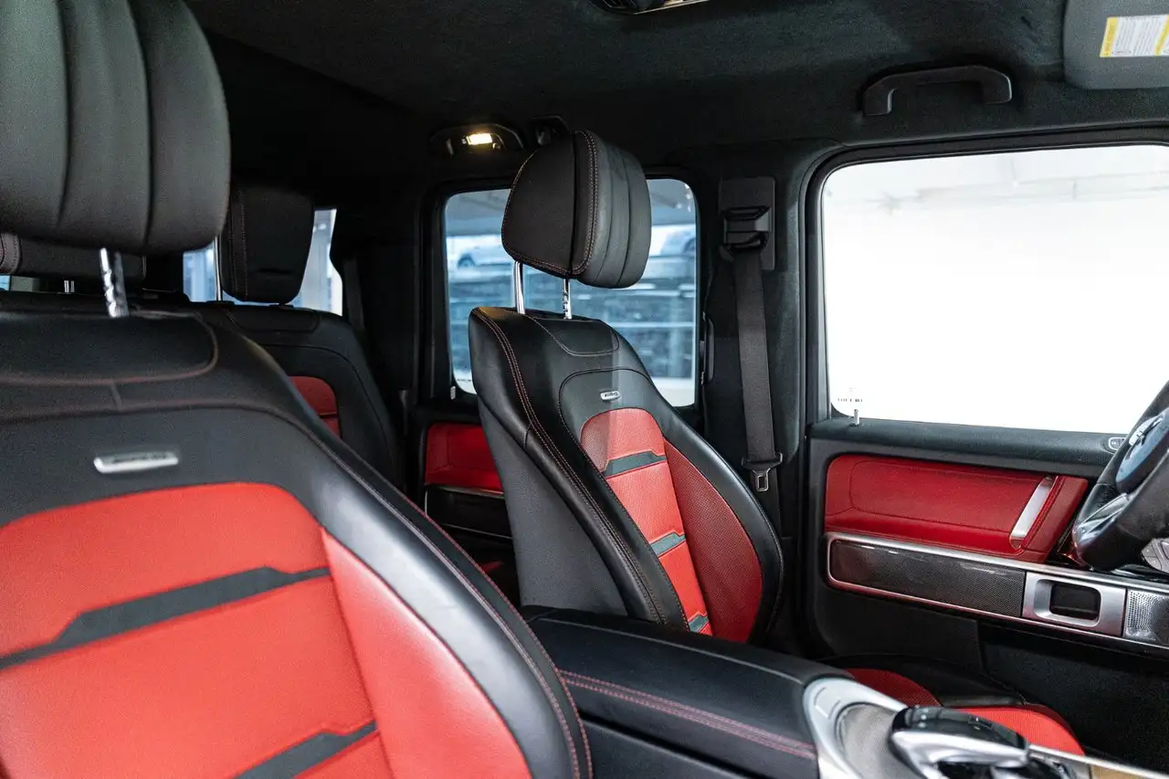 Mercedes-Benz G-Class снимка Mercedes-Benz G-Class