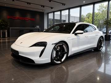 4 S Sport Turismo 100 Kwh  Aut.