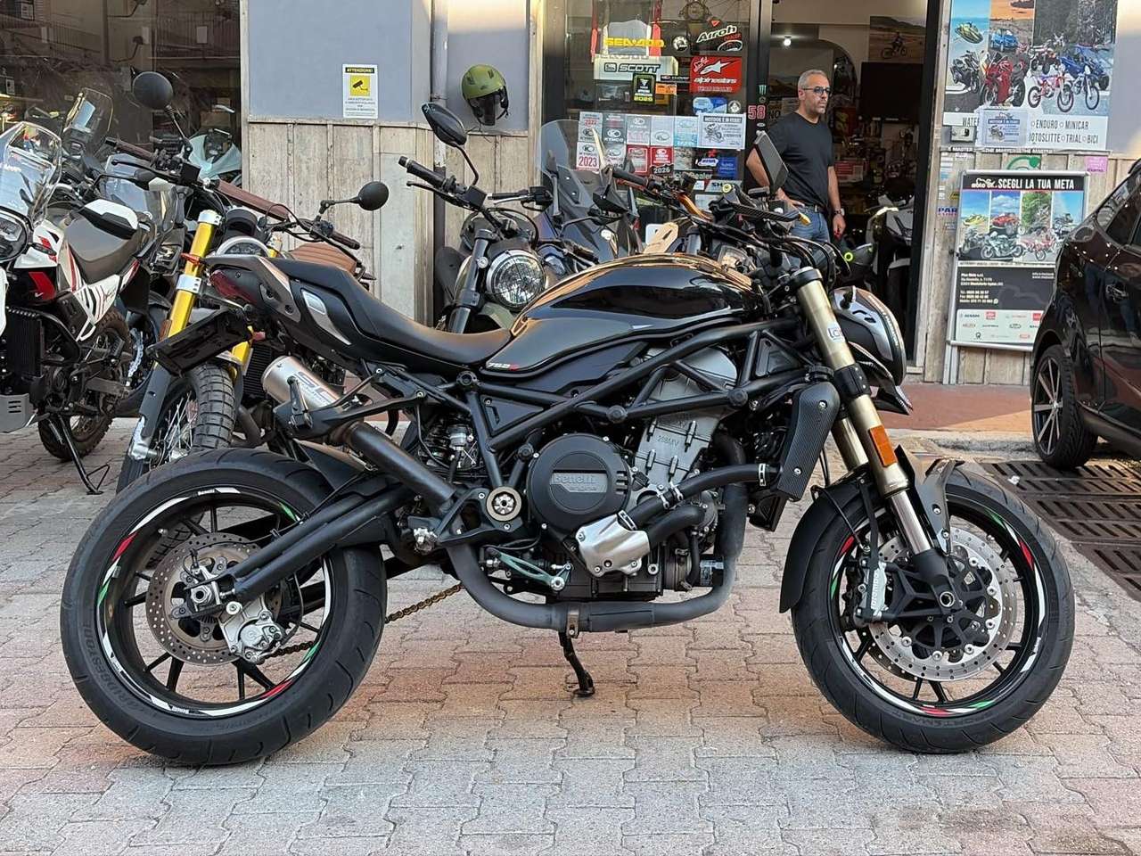 Benelli 752 S