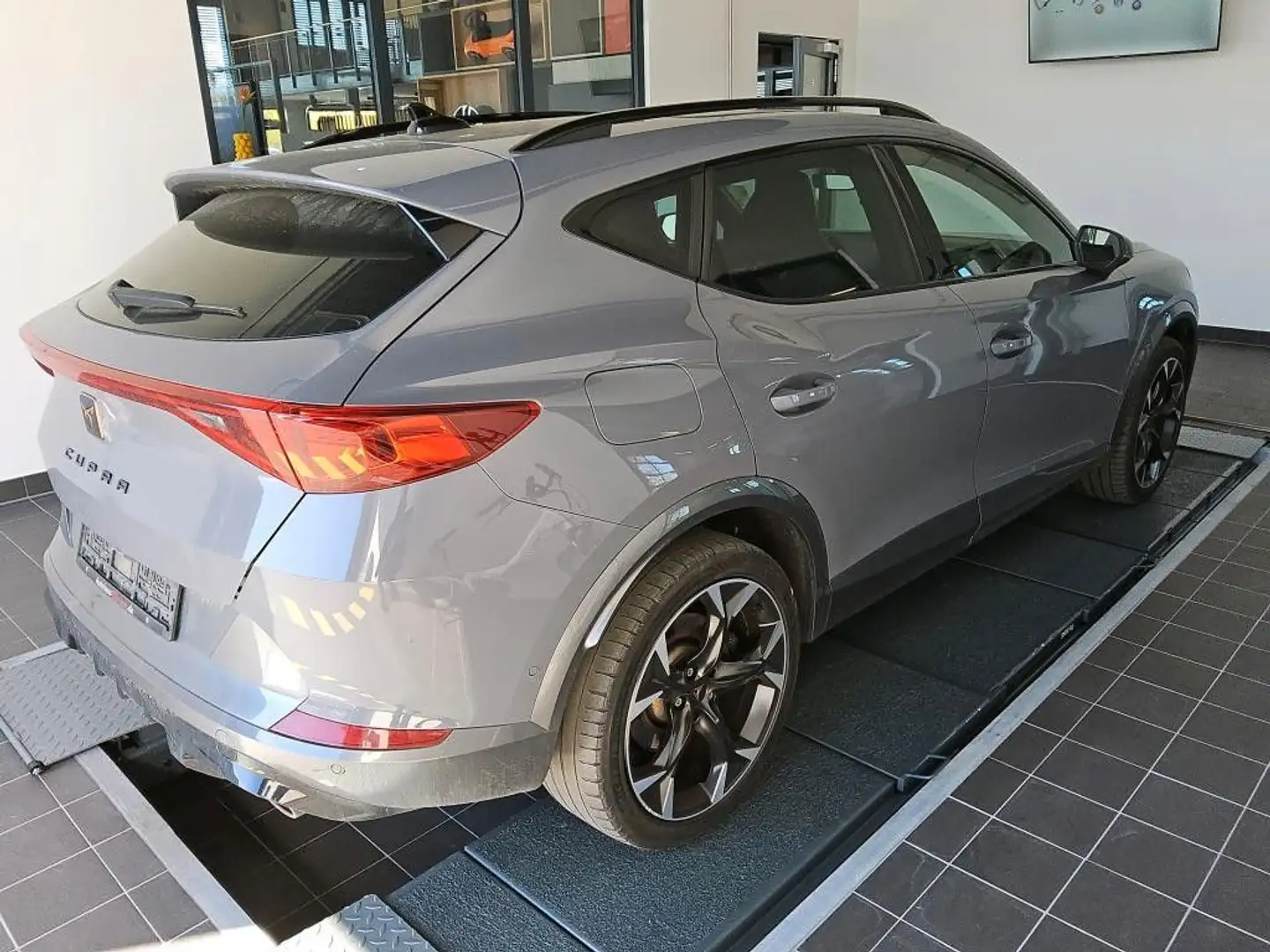 CUPRA Formentor VZ 4Drive Grijs - 2