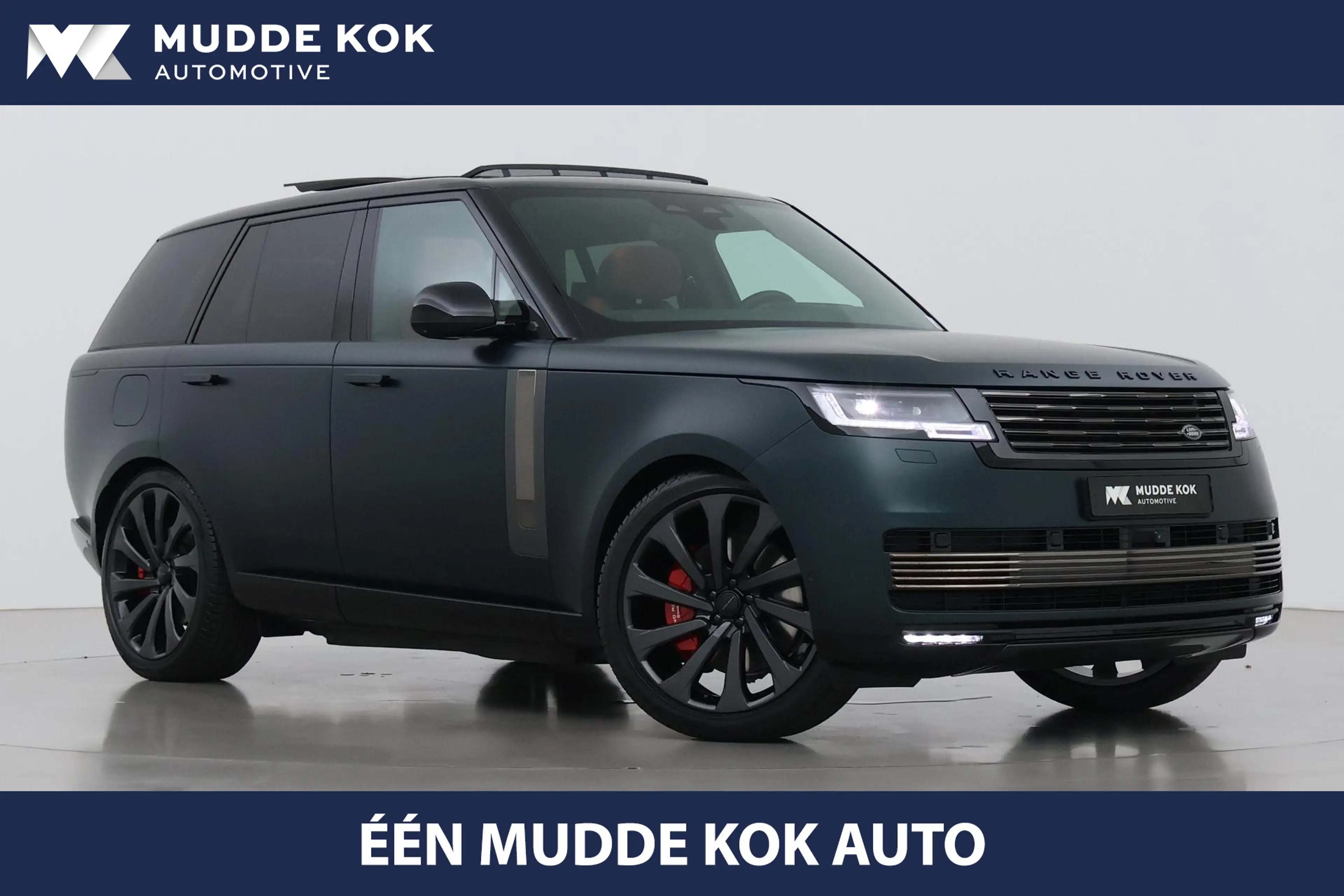 Land Rover Range Rover SV 3.0 P550e SV | British Racing Green Satin | Rea