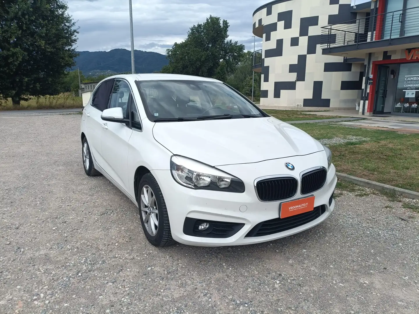 BMW 218 Bmw 218d Active Tourer Advantage auto Fehér - 1