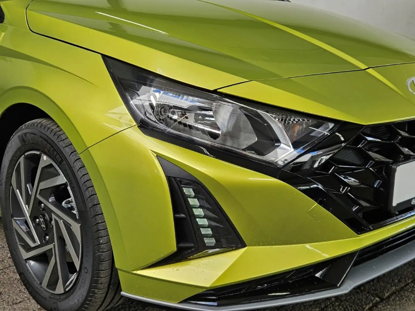 Hyundai i20 1.0 T-GDI TREND, Navi, Kamera, CarPlay, PDC, SHZ, Jaune - 2