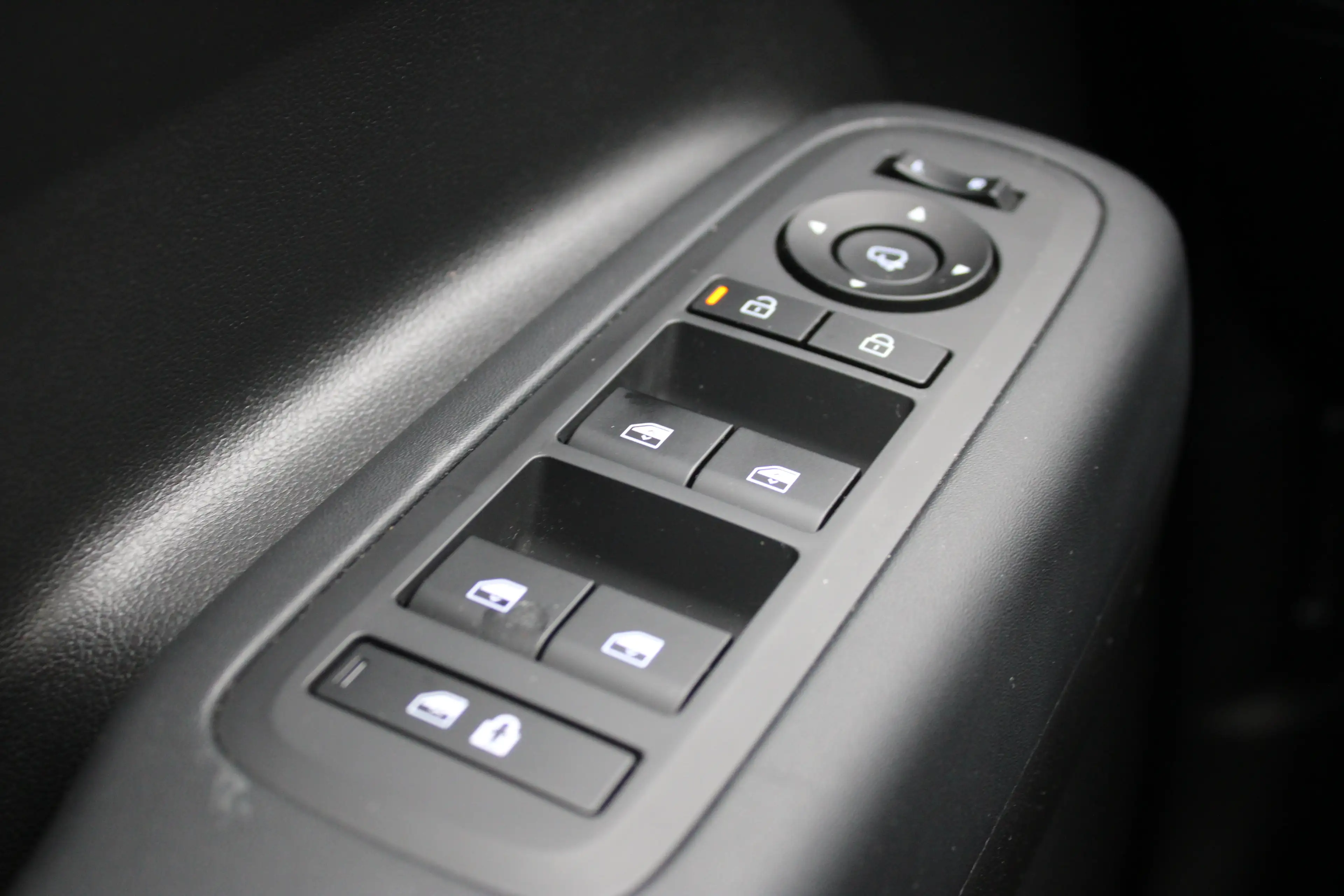 Hyundai SANTA FE 1.6 T-GDI PHEV Comfort Smart 4WD 7p. | Elektrisch — photo 13