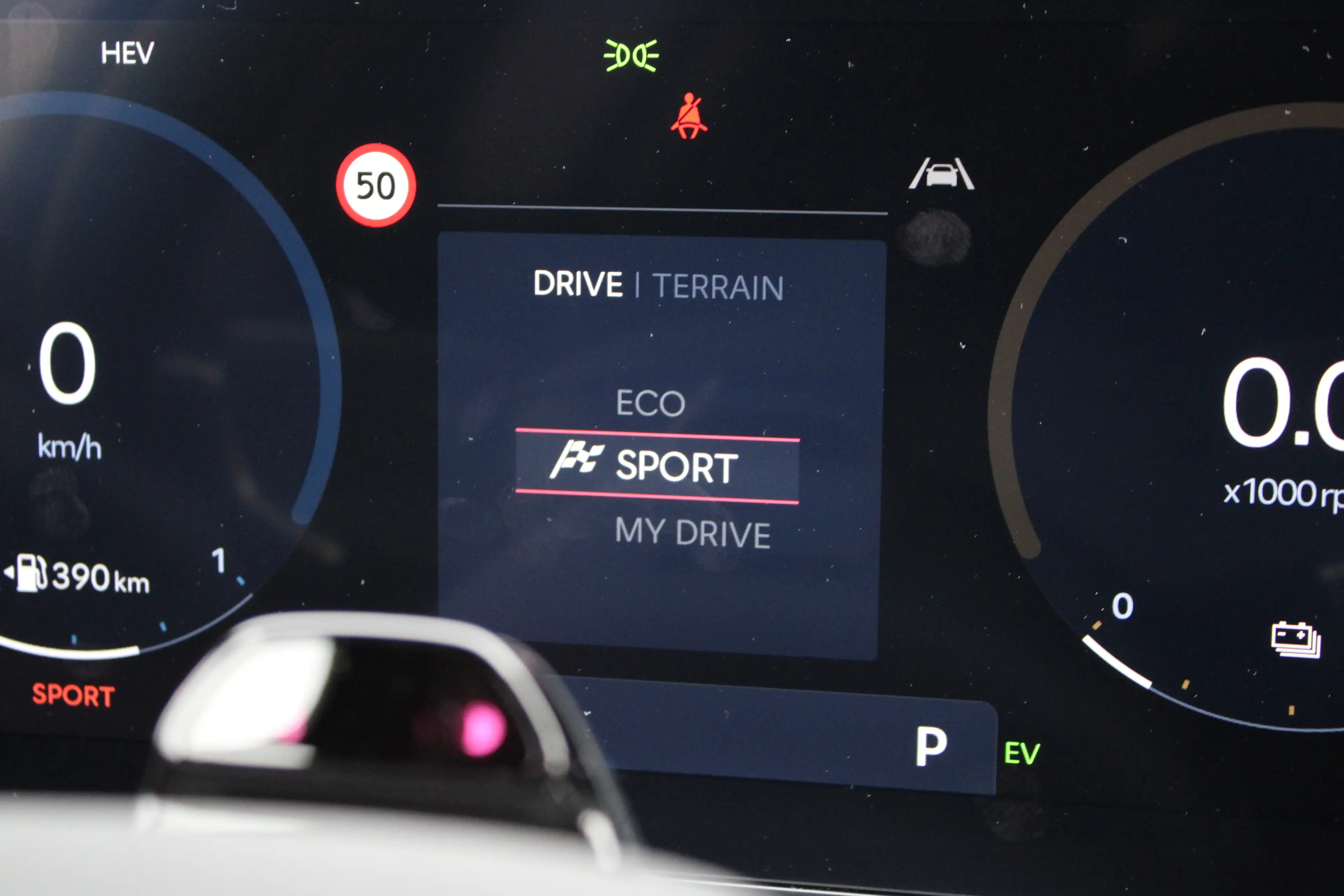 Hyundai SANTA FE 1.6 T-GDI PHEV Comfort Smart 4WD 7p. | Elektrisch — photo 38
