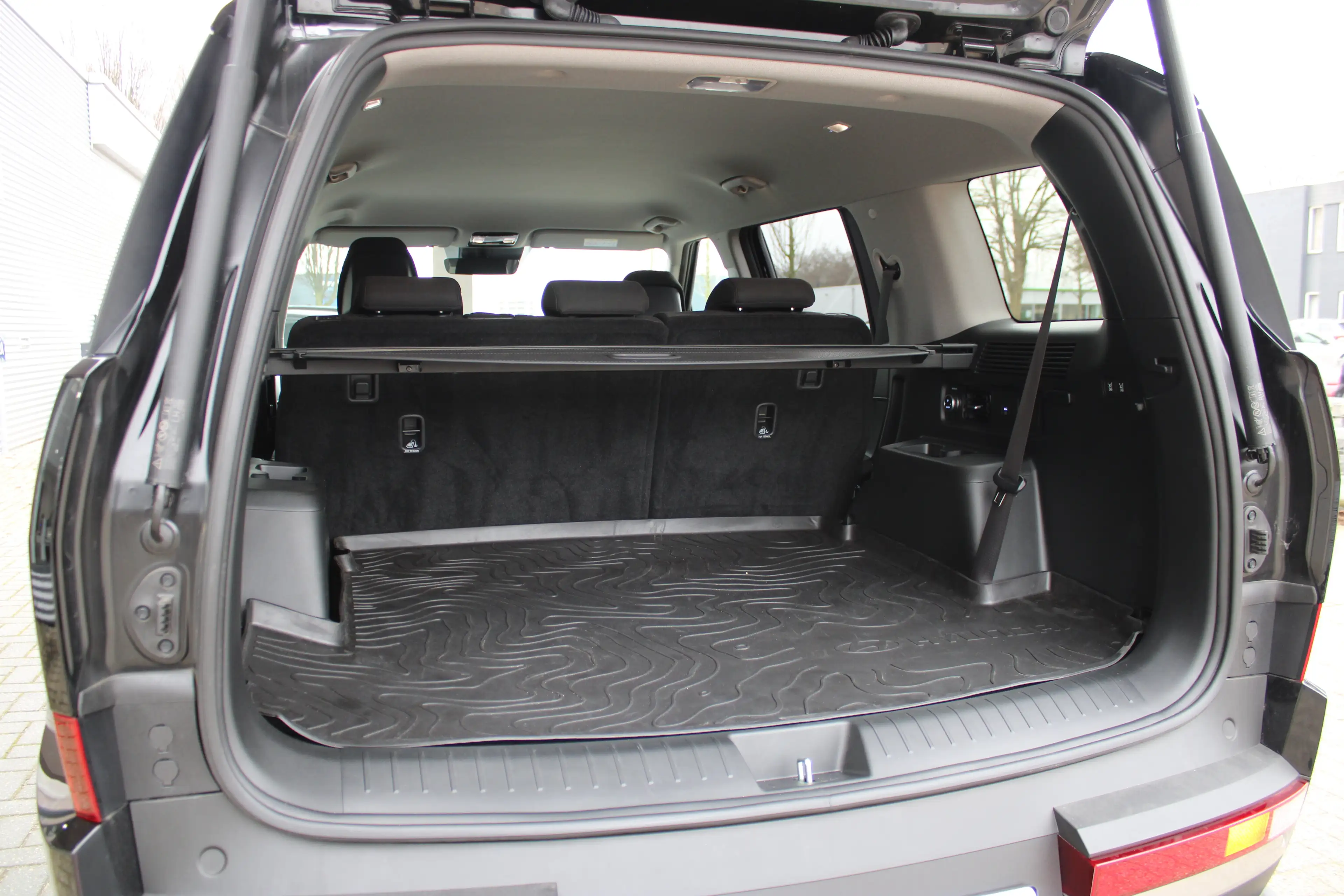 Hyundai SANTA FE 1.6 T-GDI PHEV Comfort Smart 4WD 7p. | Elektrisch — photo 18