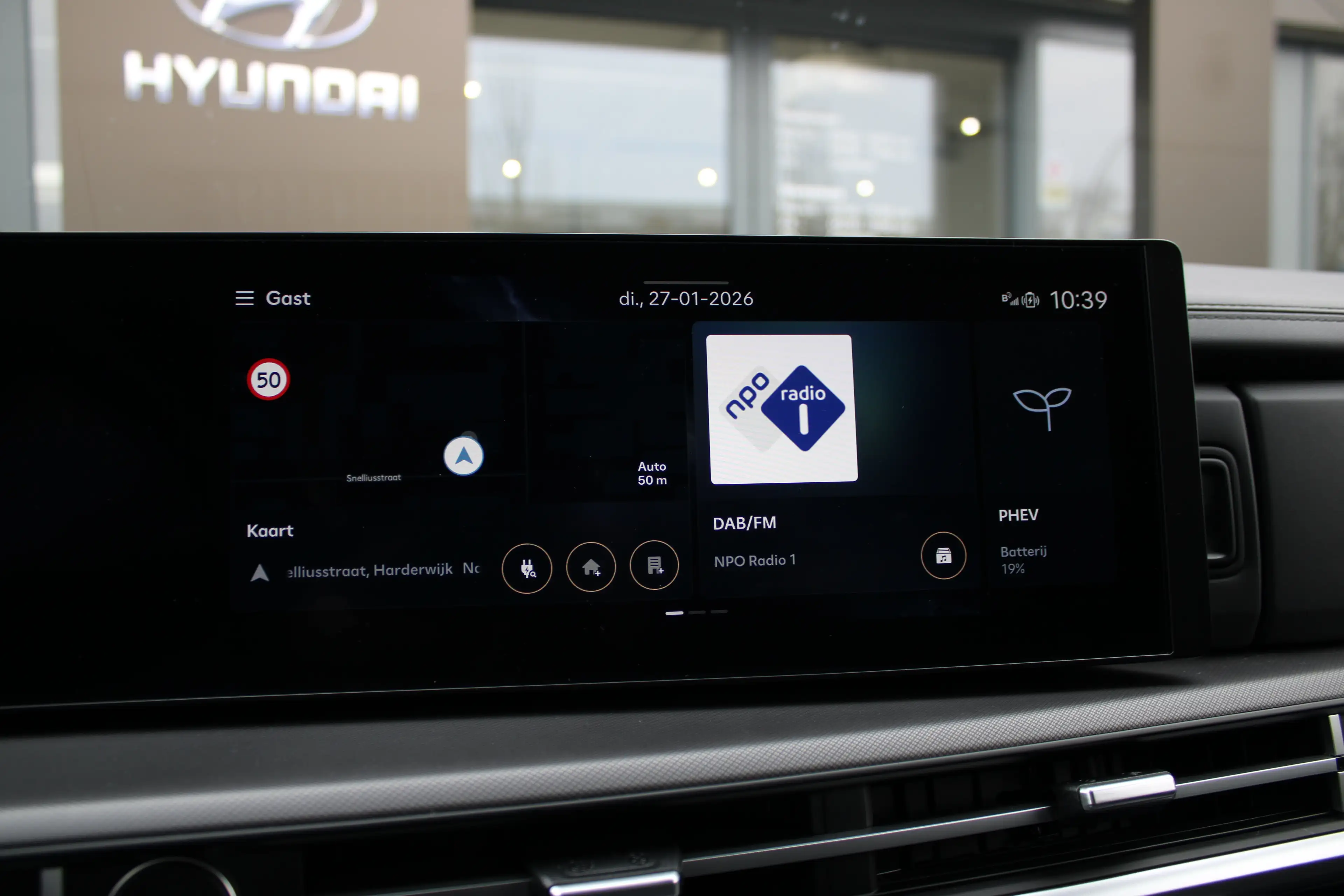 Hyundai SANTA FE 1.6 T-GDI PHEV Comfort Smart 4WD 7p. | Elektrisch — photo 32