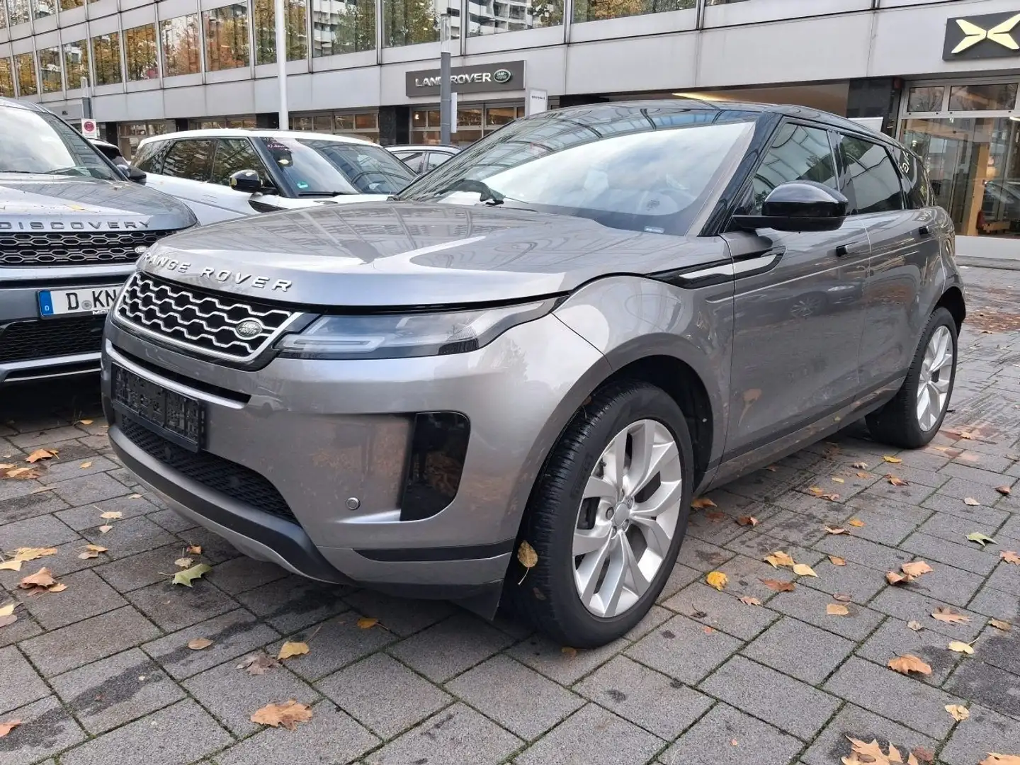 Land Rover Range Rover Evoque P300e AWD SE*Panorama*ACC* Grau - 1