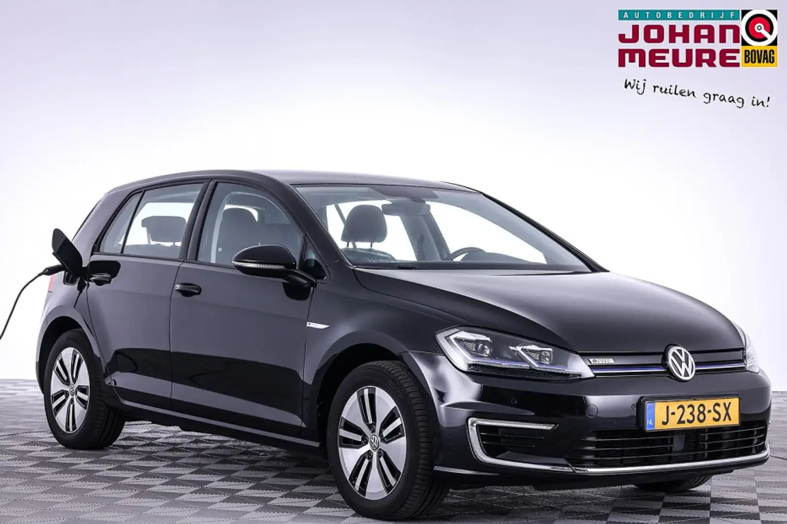 Volkswagen e-Golf E-DITION | Full LED | NAVI ✅ 1e Eigenaar | SOH 89% Zwart - 1