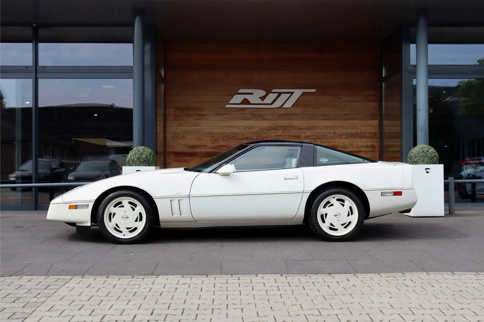 Corvette C4 5.7 TPi Z01 35th Anniversary Edition nr. 1988/2050 Blanco - 2
