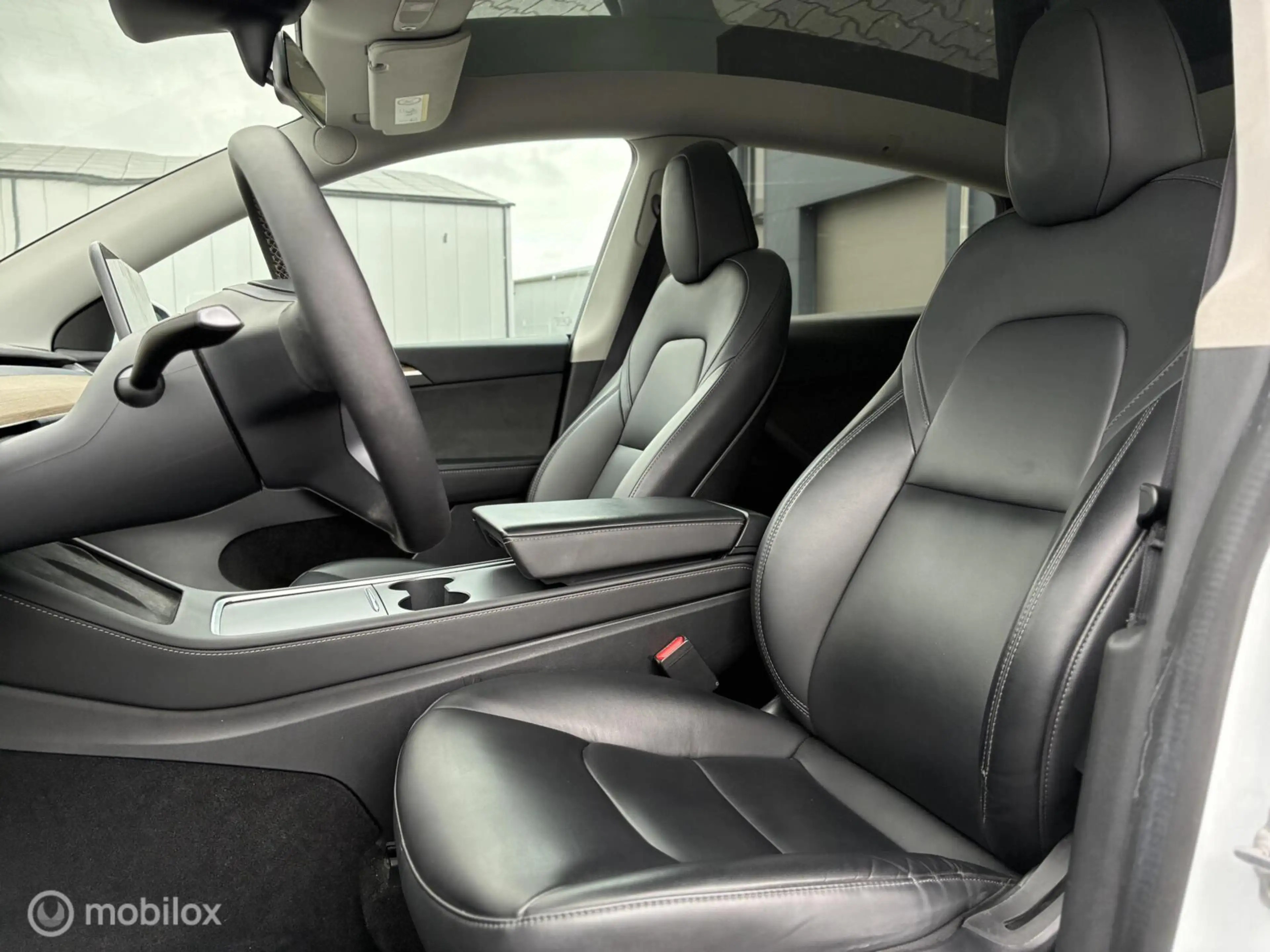 Tesla Model Y RWD 58 kWh LFP | SOH 88% MOBA | Supercharging | Ry — photo 14