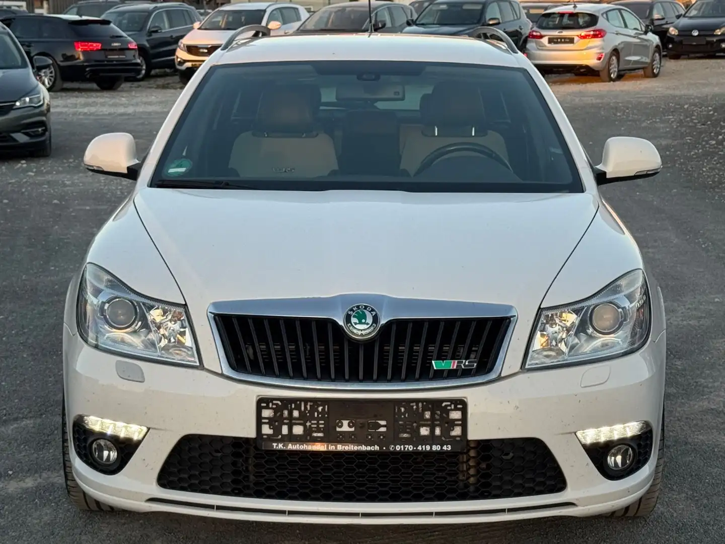 Skoda Octavia Combi RS/NAVI/EURO 5 Weiß - 2