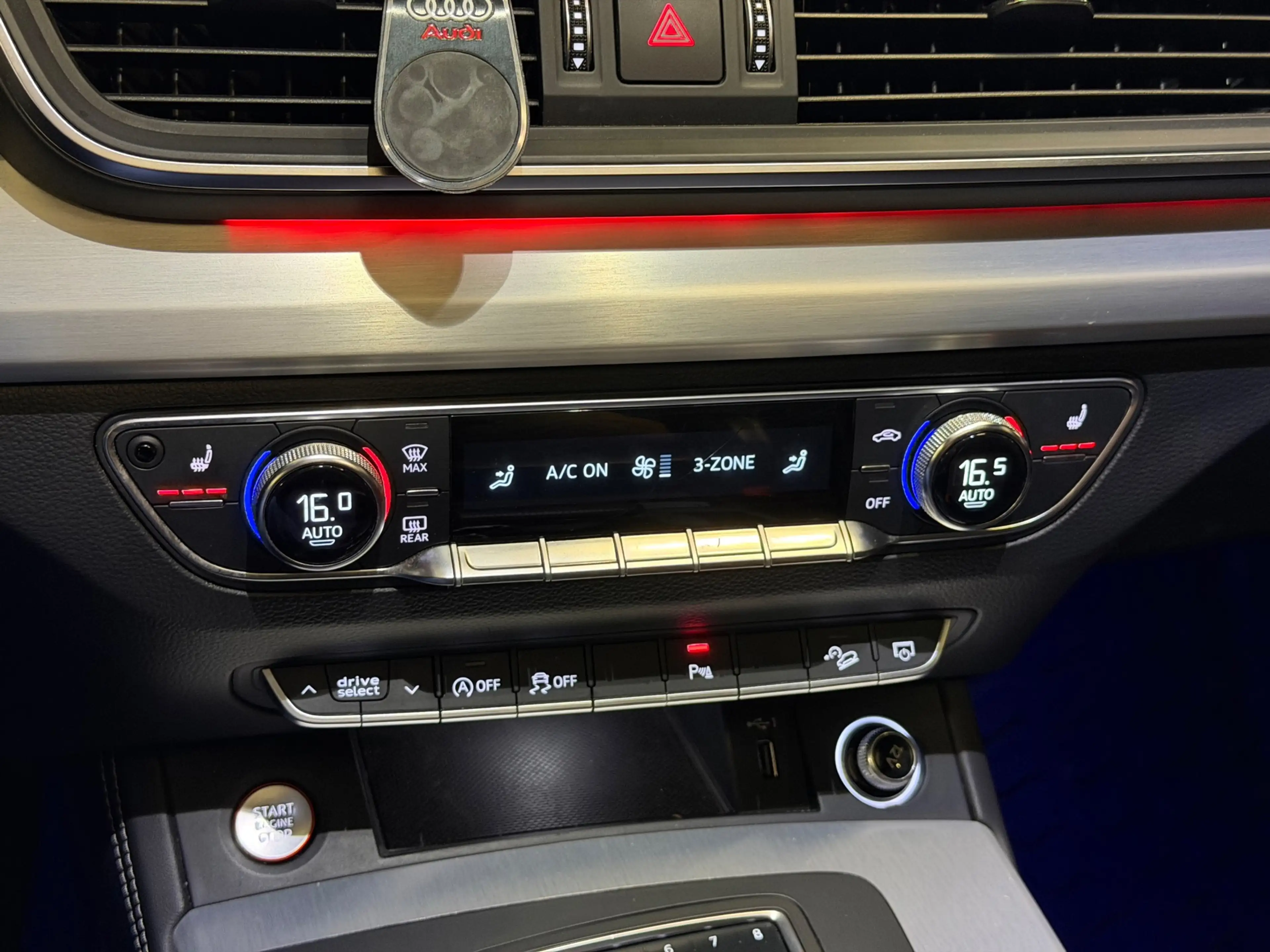 Audi Q5 3.0 TFSI SQ5 quattro|RS|B&O|SFEER|FULL OPTIONS! — photo 27