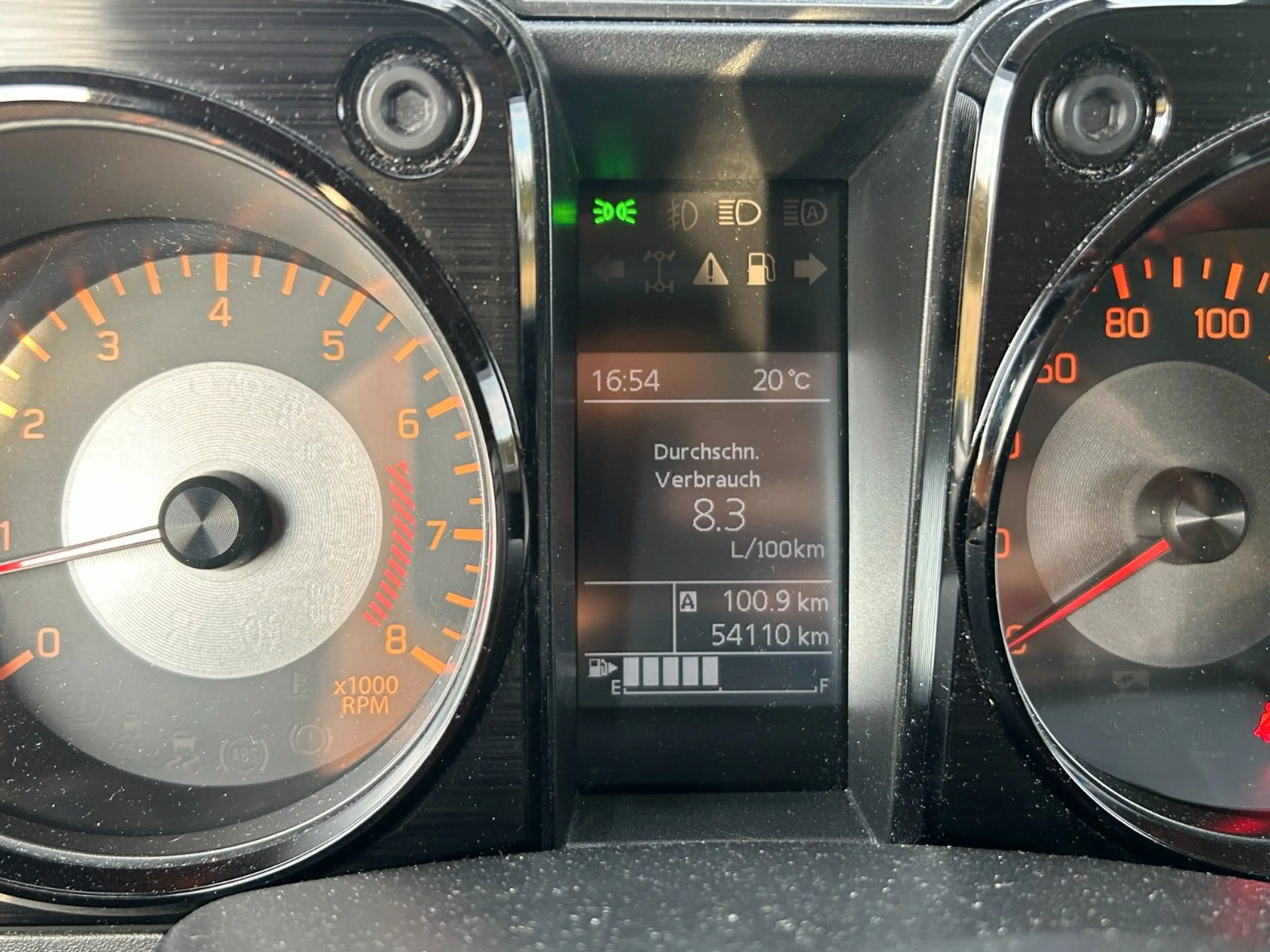Suzuki Jimny Comfort+ AllGrip 1.5 Navi Höherlegung AHK — photo 28