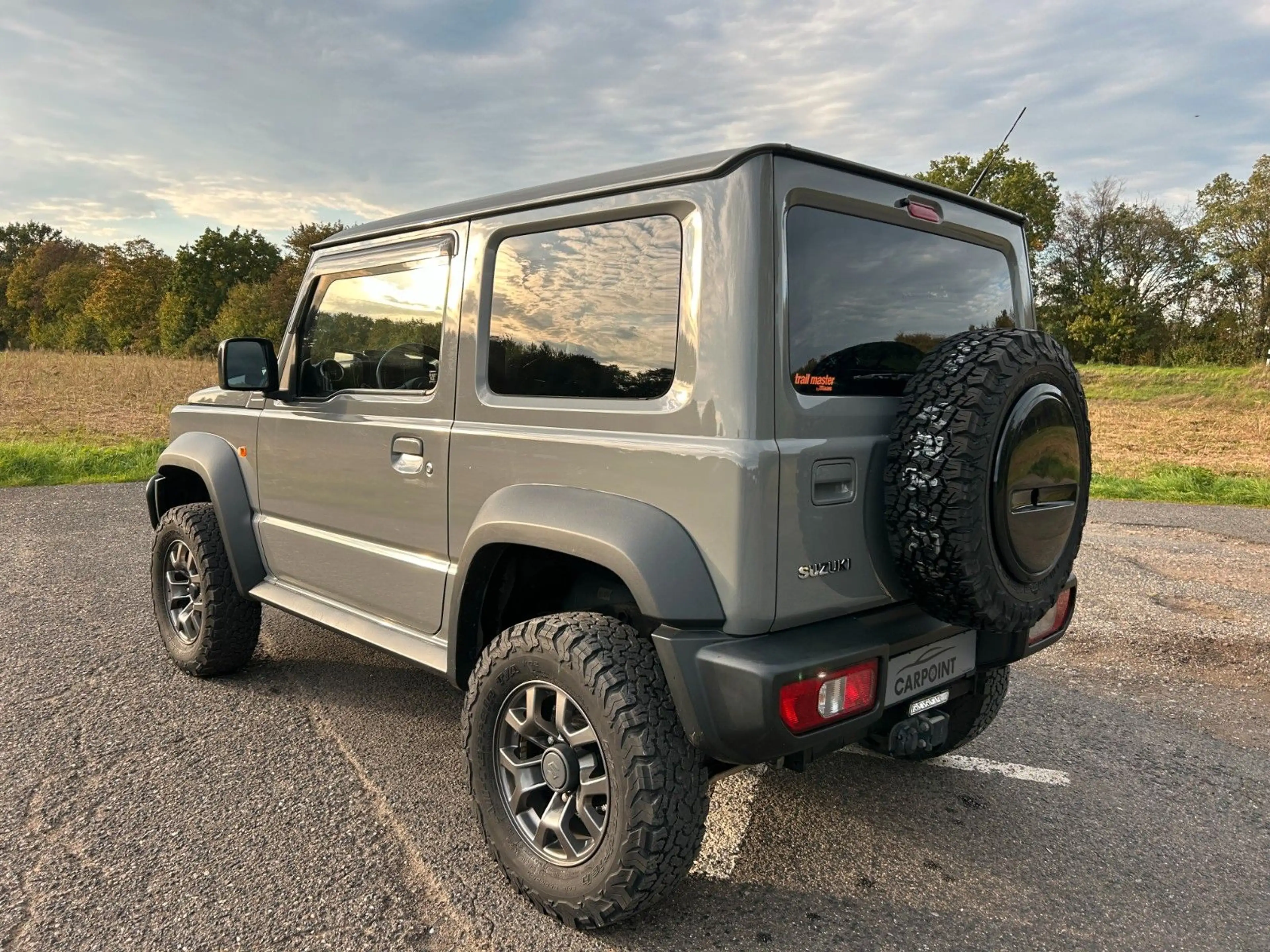 Suzuki Jimny Comfort+ AllGrip 1.5 Navi Höherlegung AHK — photo 3