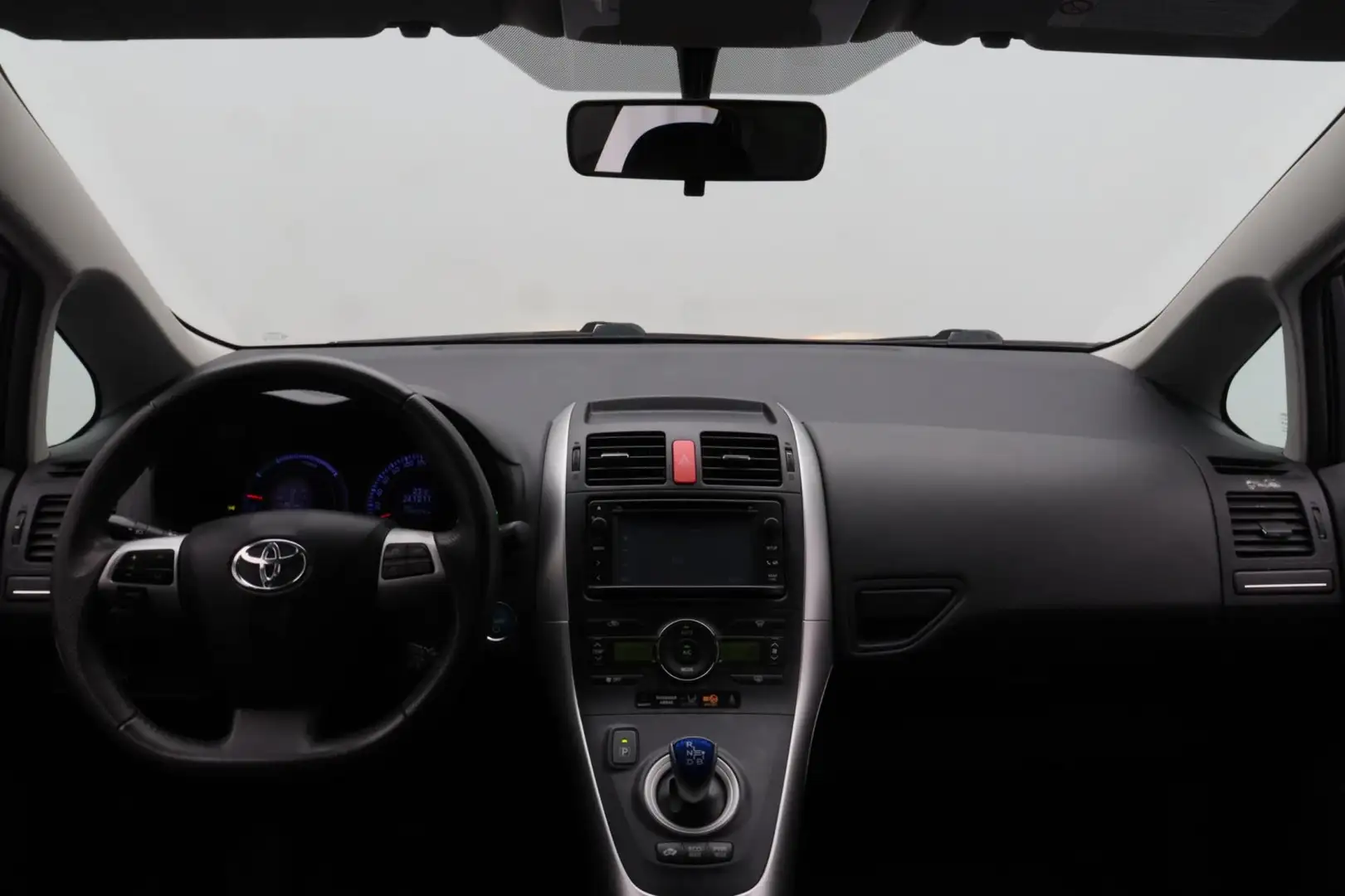 Toyota Auris 1.8 Full Hybrid Business * Trekhaak * Origineel NL Gri - 2