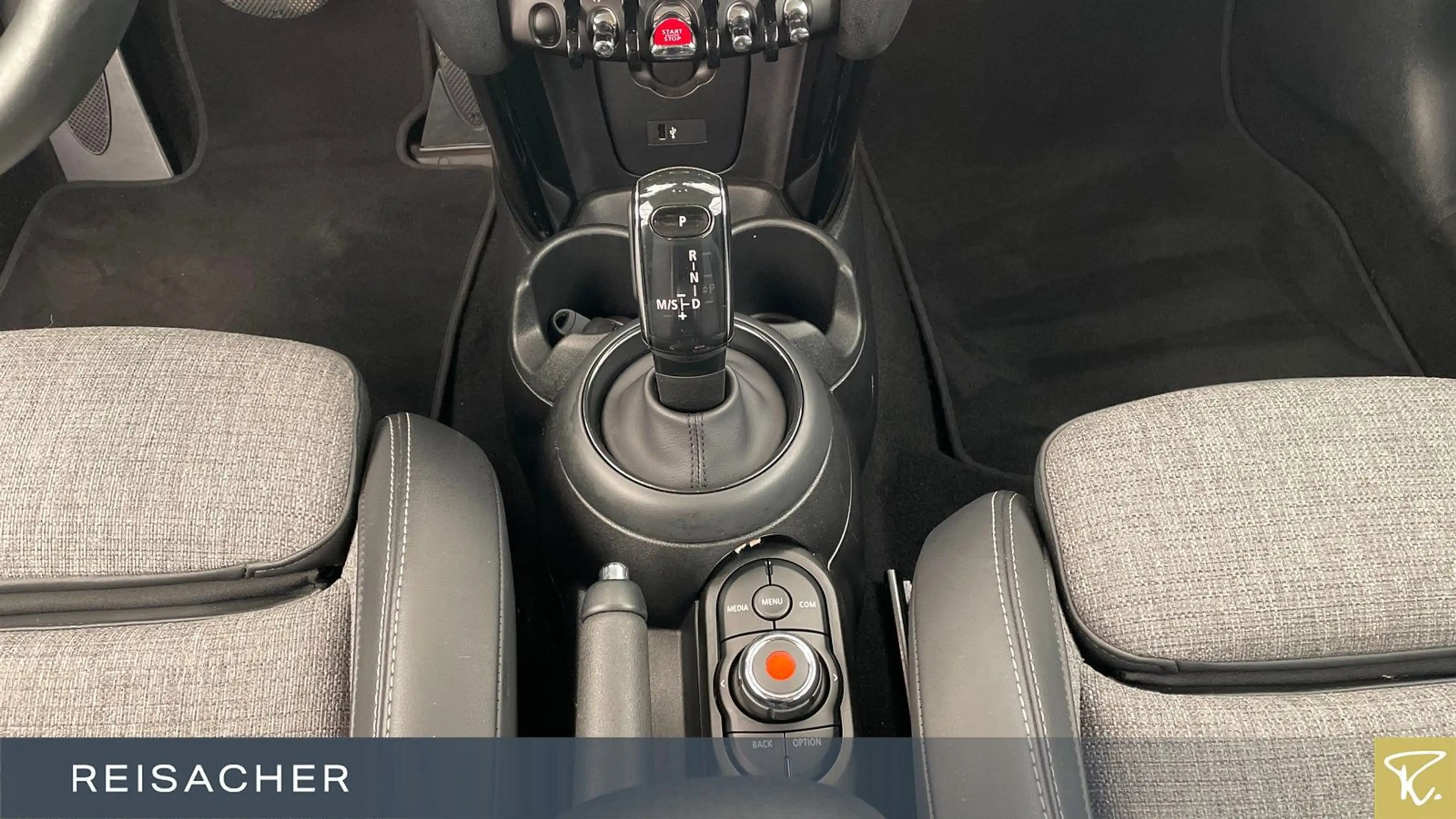 MINI One One Aut. Classic-Trim LED, Tempo. DAB, Sports., — photo 11