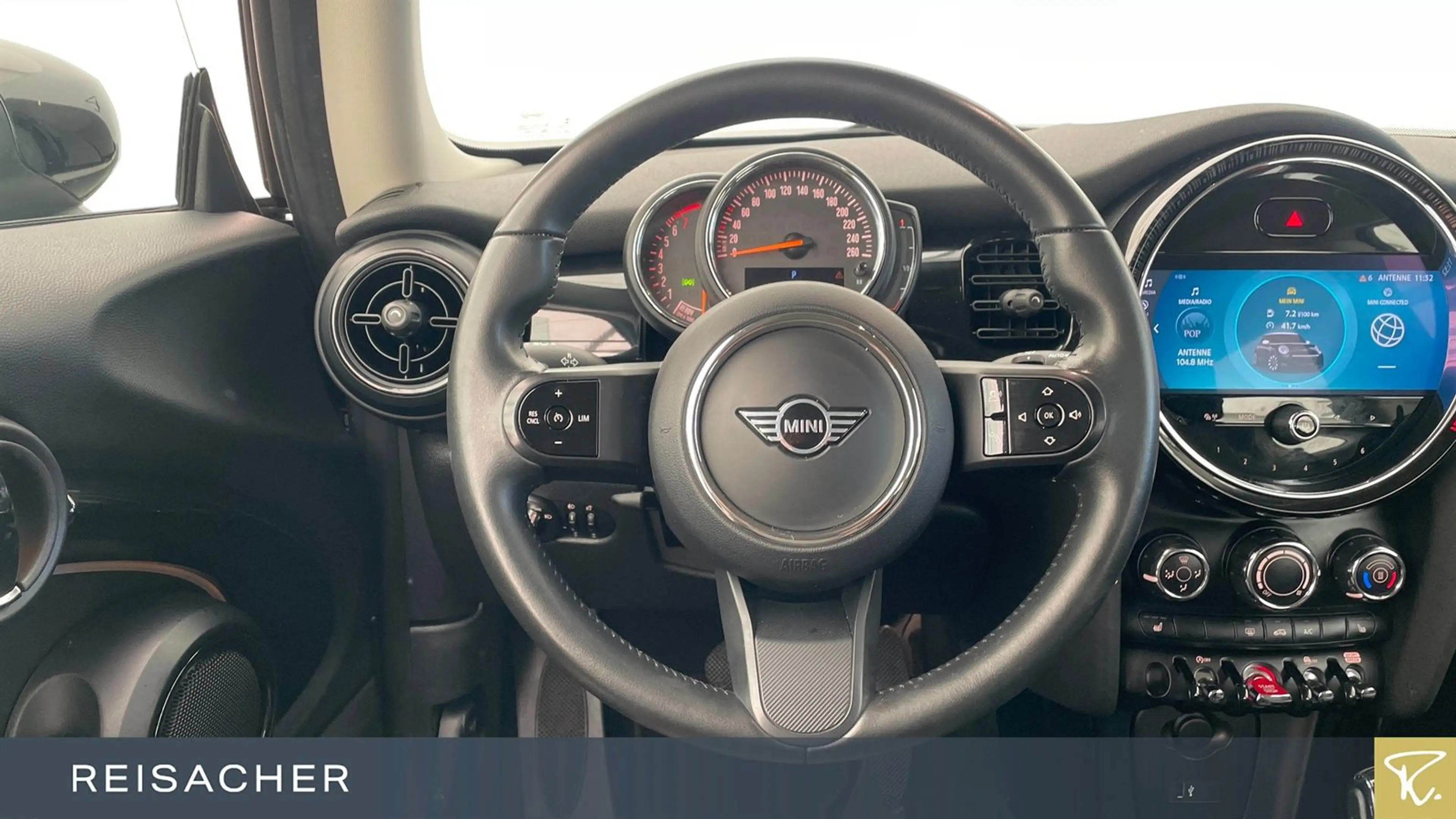 MINI One One Aut. Classic-Trim LED, Tempo. DAB, Sports., — photo 5