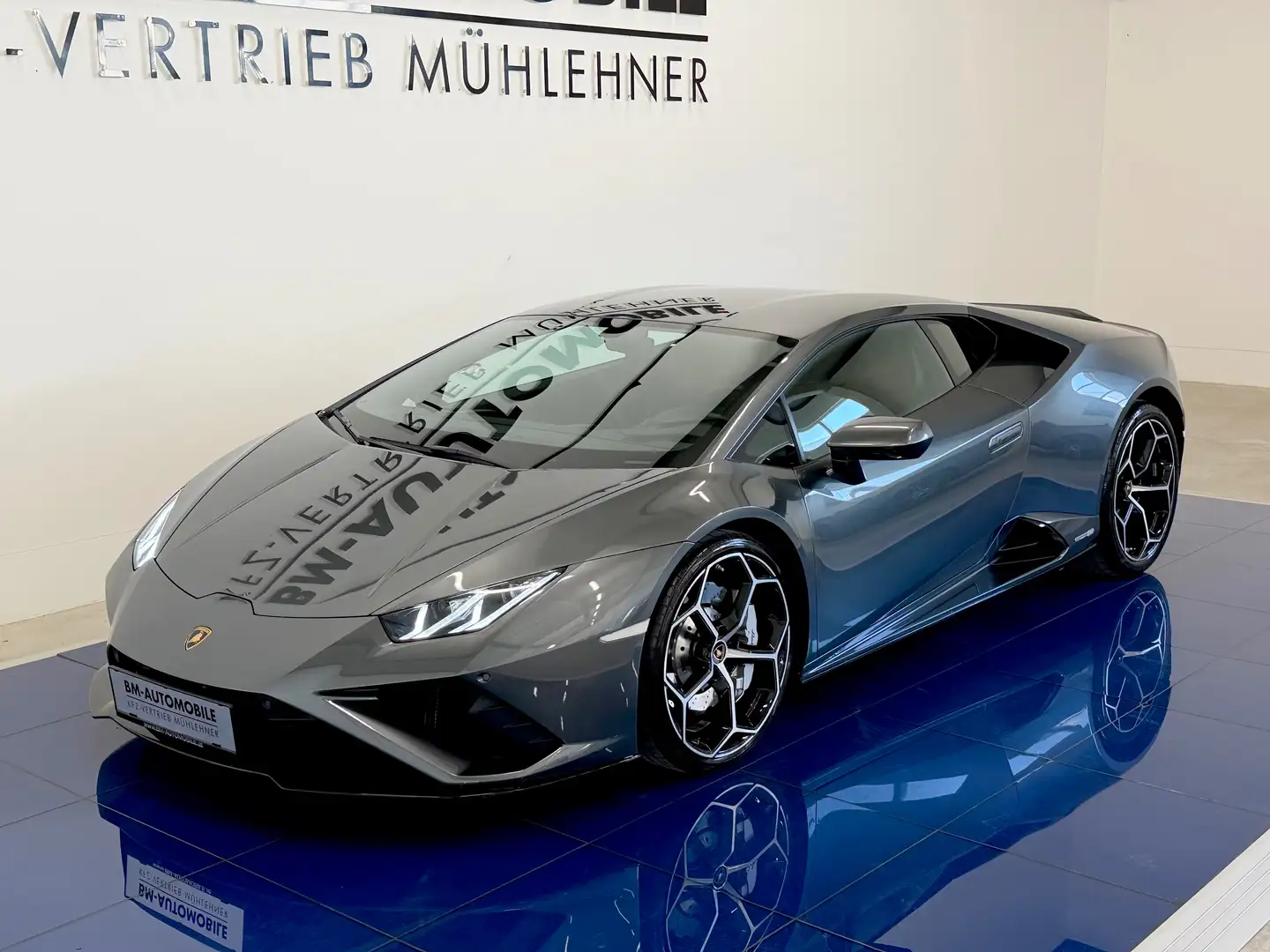 Lamborghini Huracán EVO RWD,Nur3.000km,Neuwertig,Ö-Auto,Lift,Kamera Grau - 2