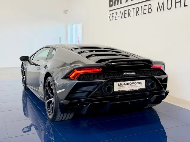 Lamborghini Huracán EVO RWD,Nur3.000km,Neuwertig,Ö-Auto,Lift,Kamera Ansicht 10
