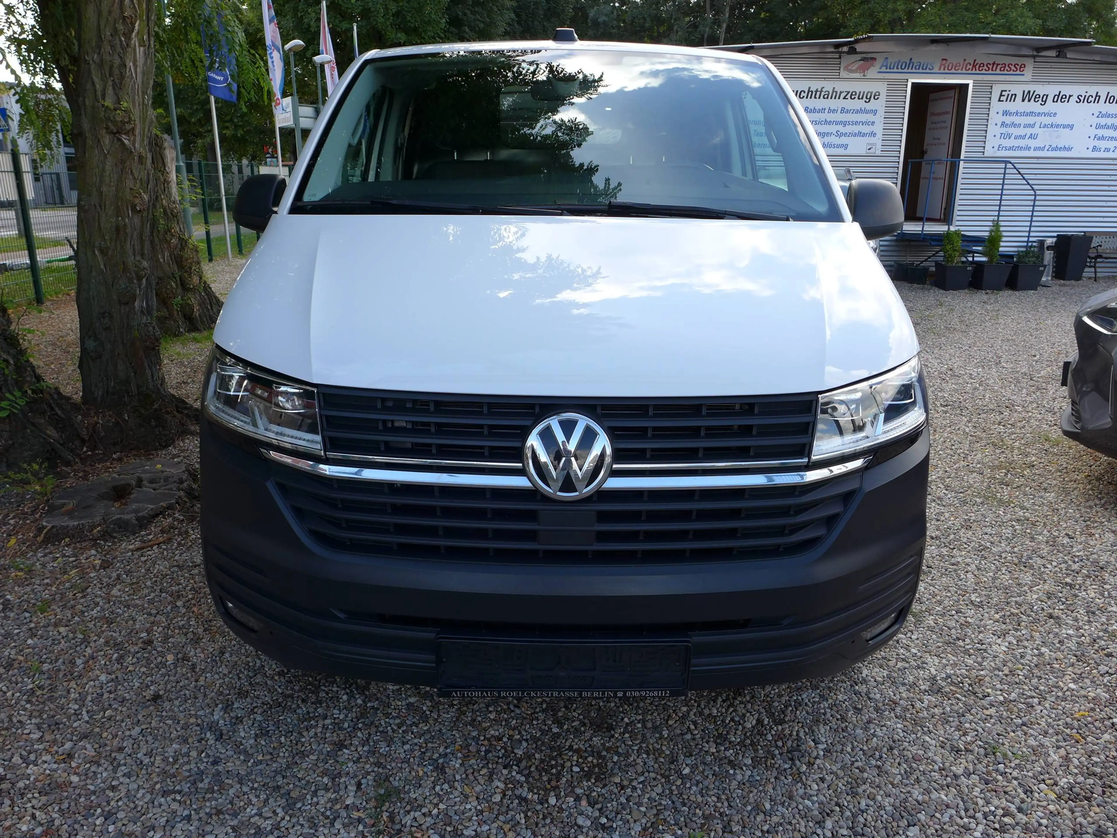Volkswagen T6.1 Transporter Transporter T6.1 2.0 TDI DSG Kurz LED/NAVI/ACC/SideAssist — photo 2