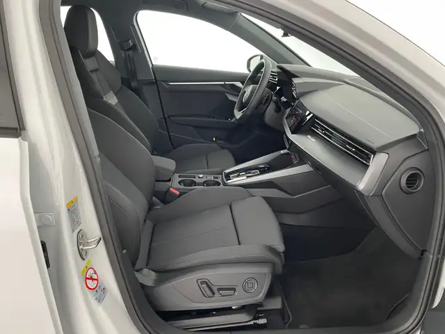 Audi A3 view 10