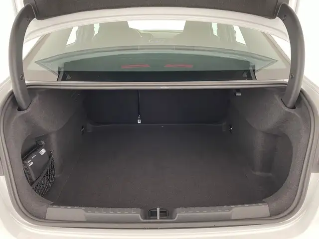 Audi A3 view 7