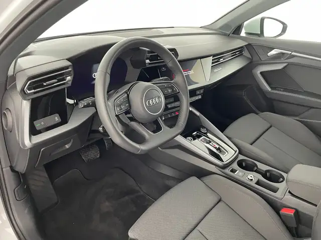 Audi A3 view 8