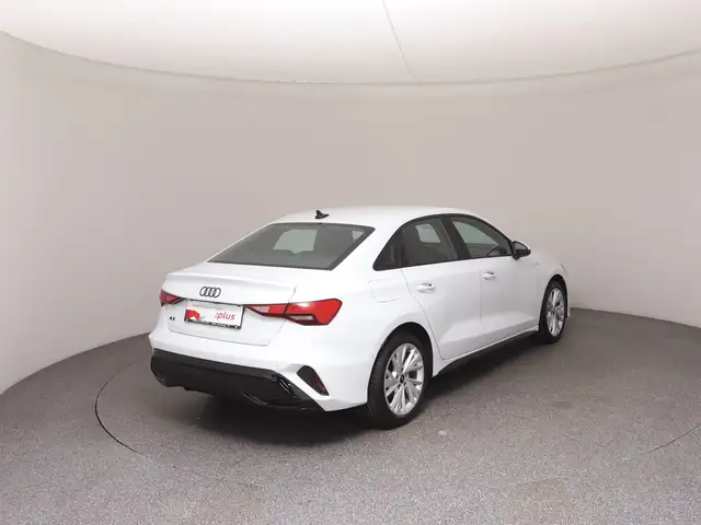 Audi A3 view 4