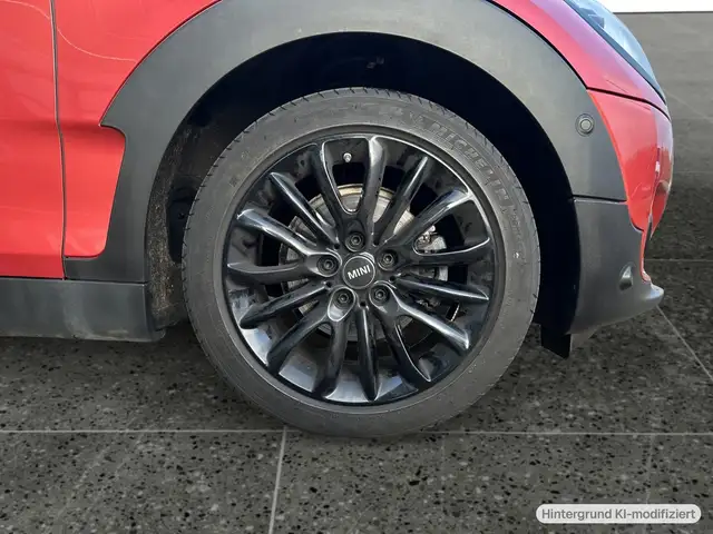 Mini Clubman view 10
