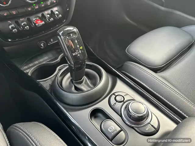 Mini Clubman view 7