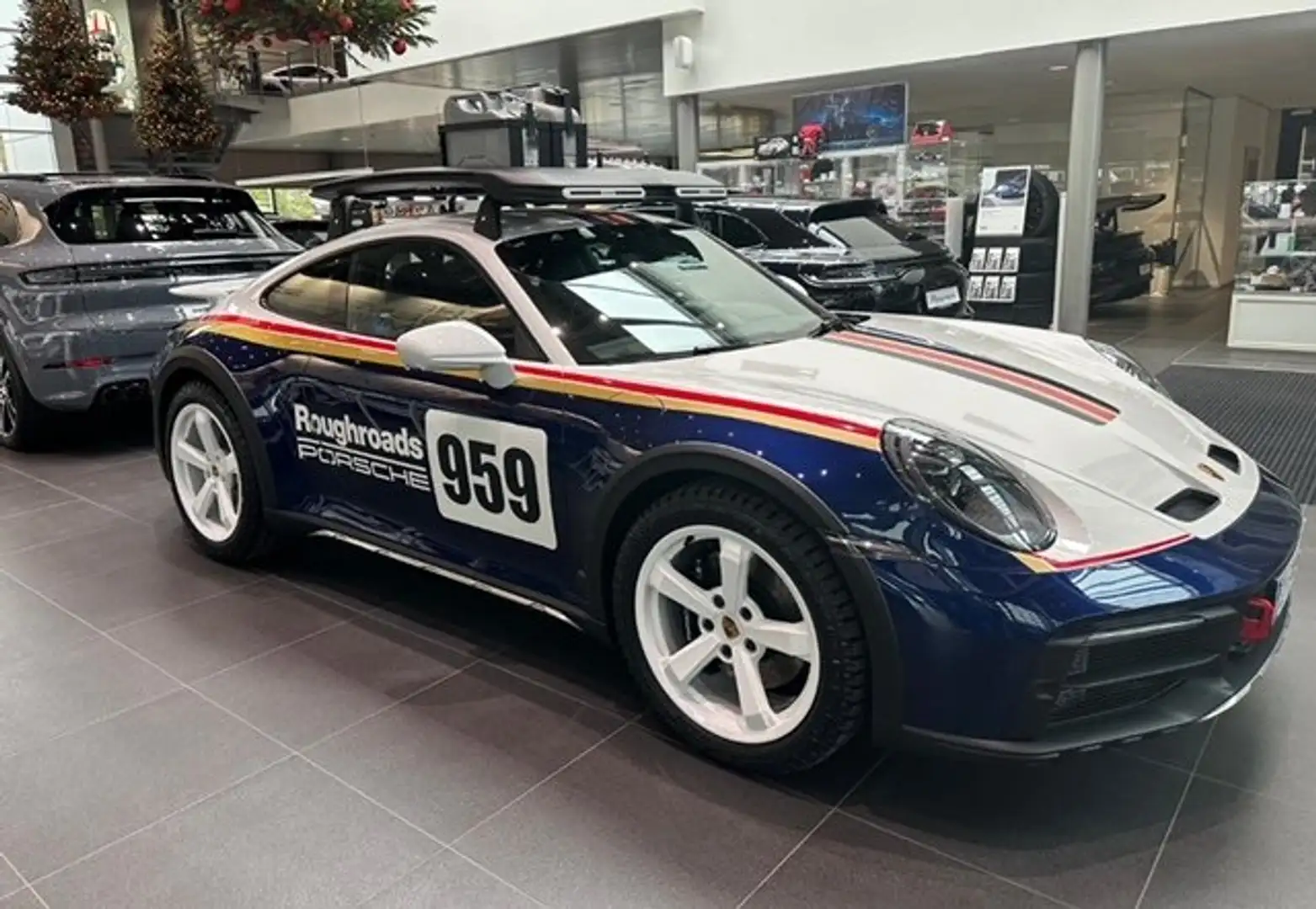 Porsche 911 "Dakar"    #33 van 2500 NEW!! - 1