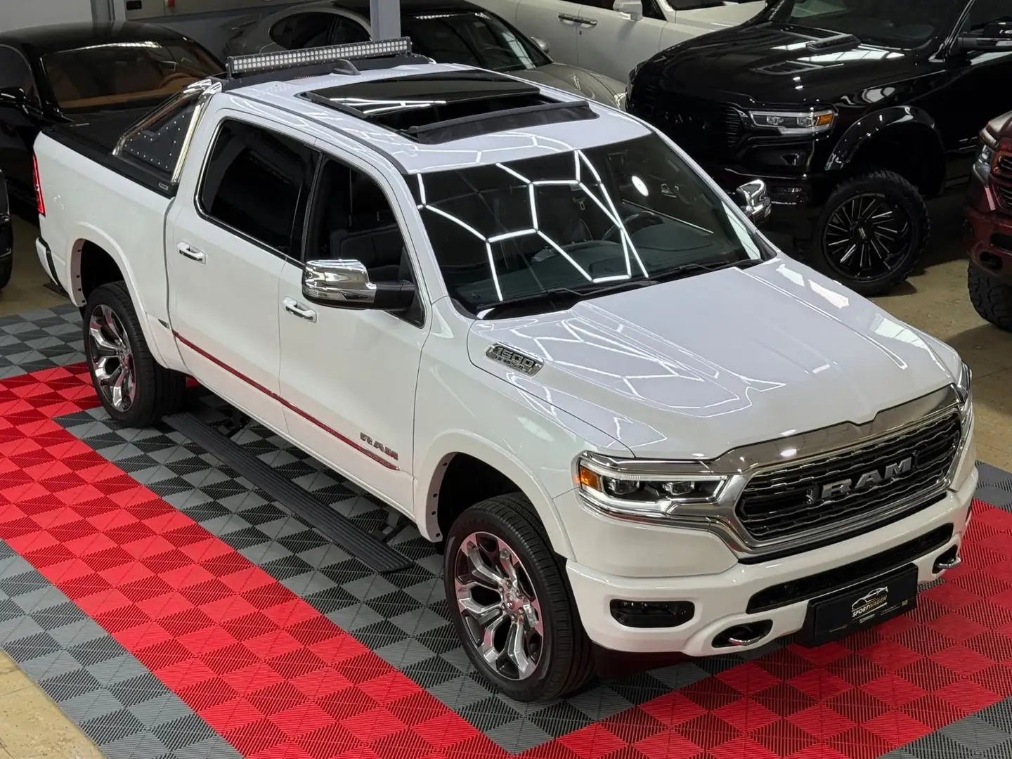 Dodge RAM 1500 5.7 HEMI Limited 4X4 LPG Panorama 360° Blanco - 1