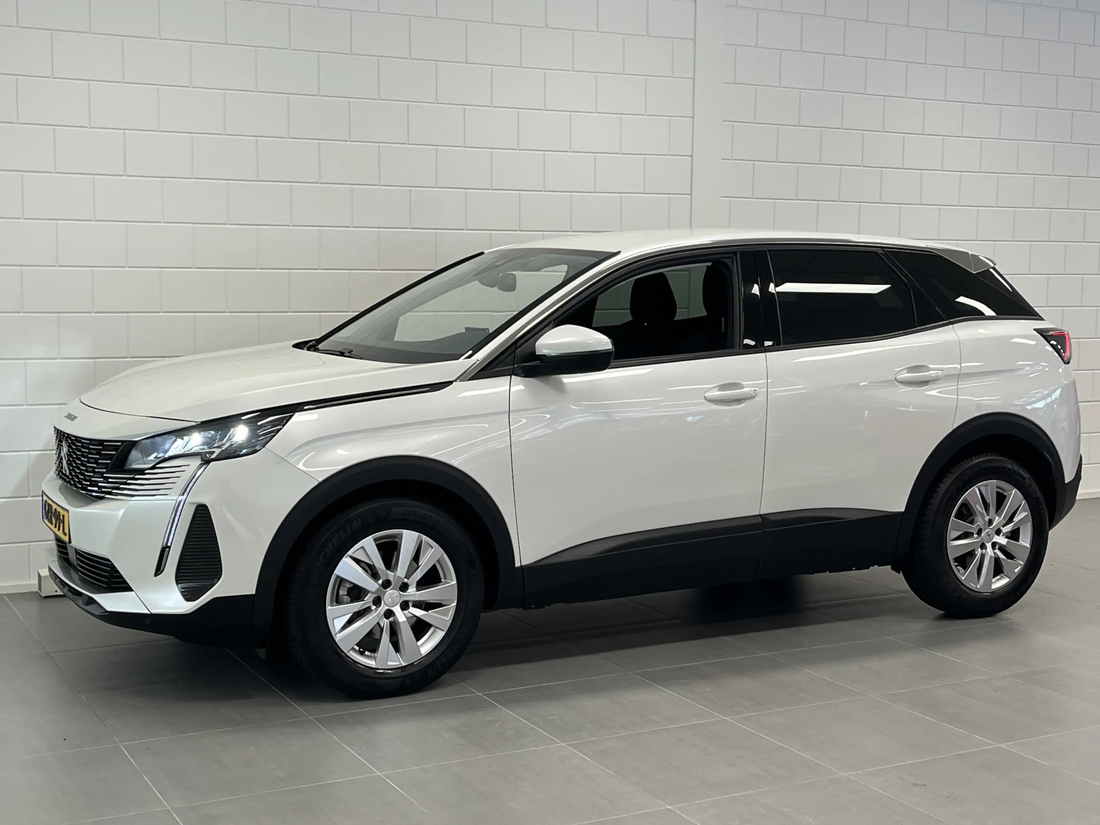 Peugeot 3008 1.2 PureTech Active Pack AUTOMAAT | TREKHAAK | NAV — photo 3